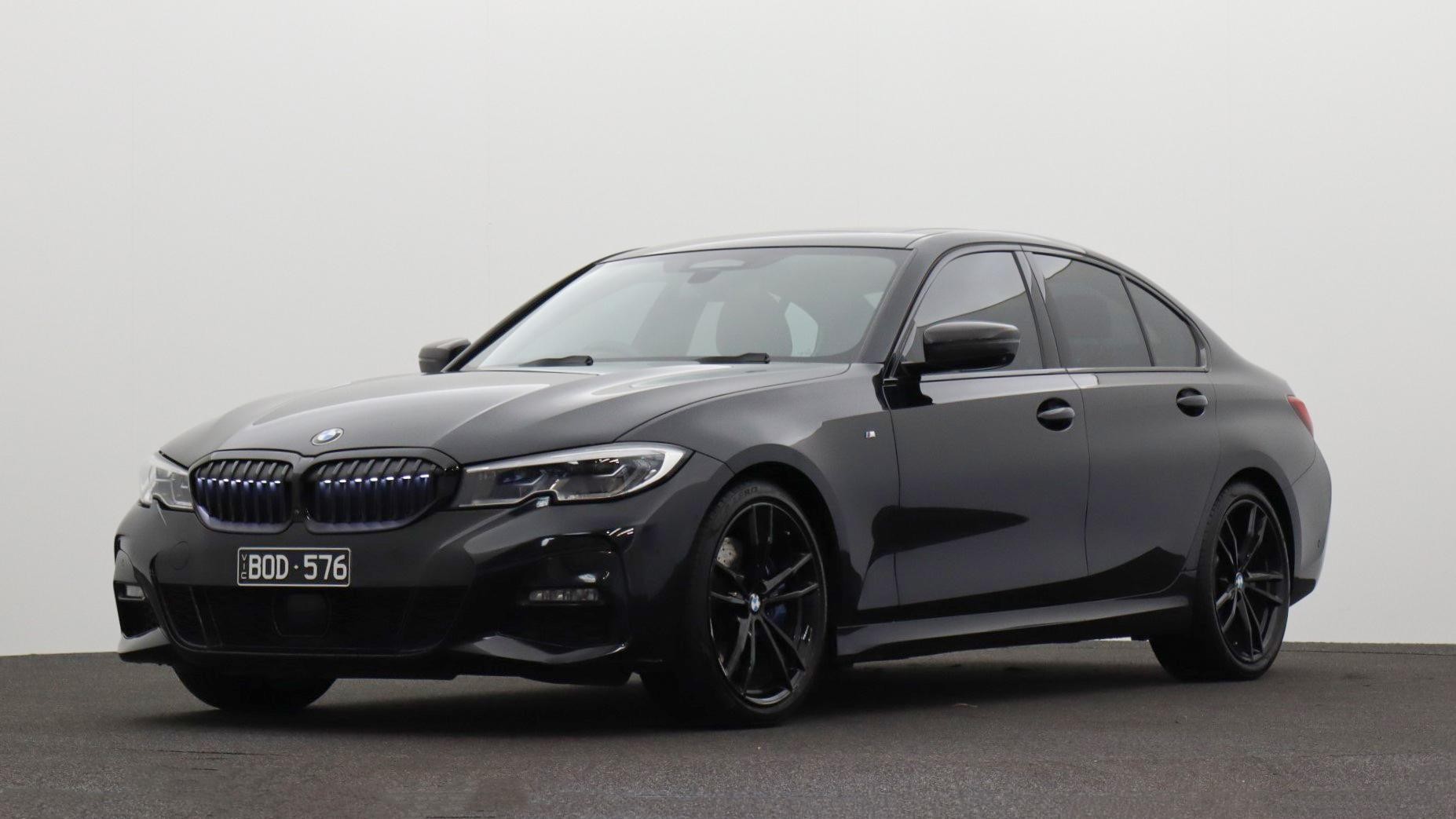 BMW 3 Series image 1