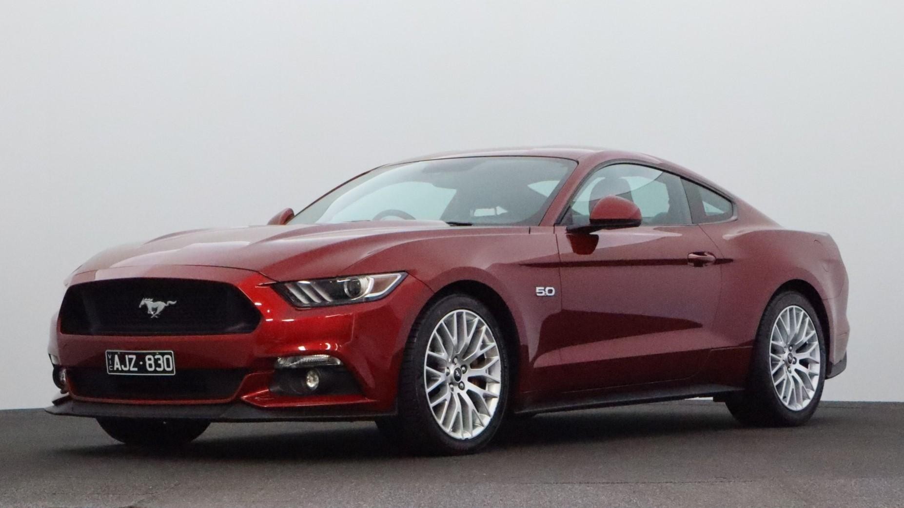 Ford Mustang image 1
