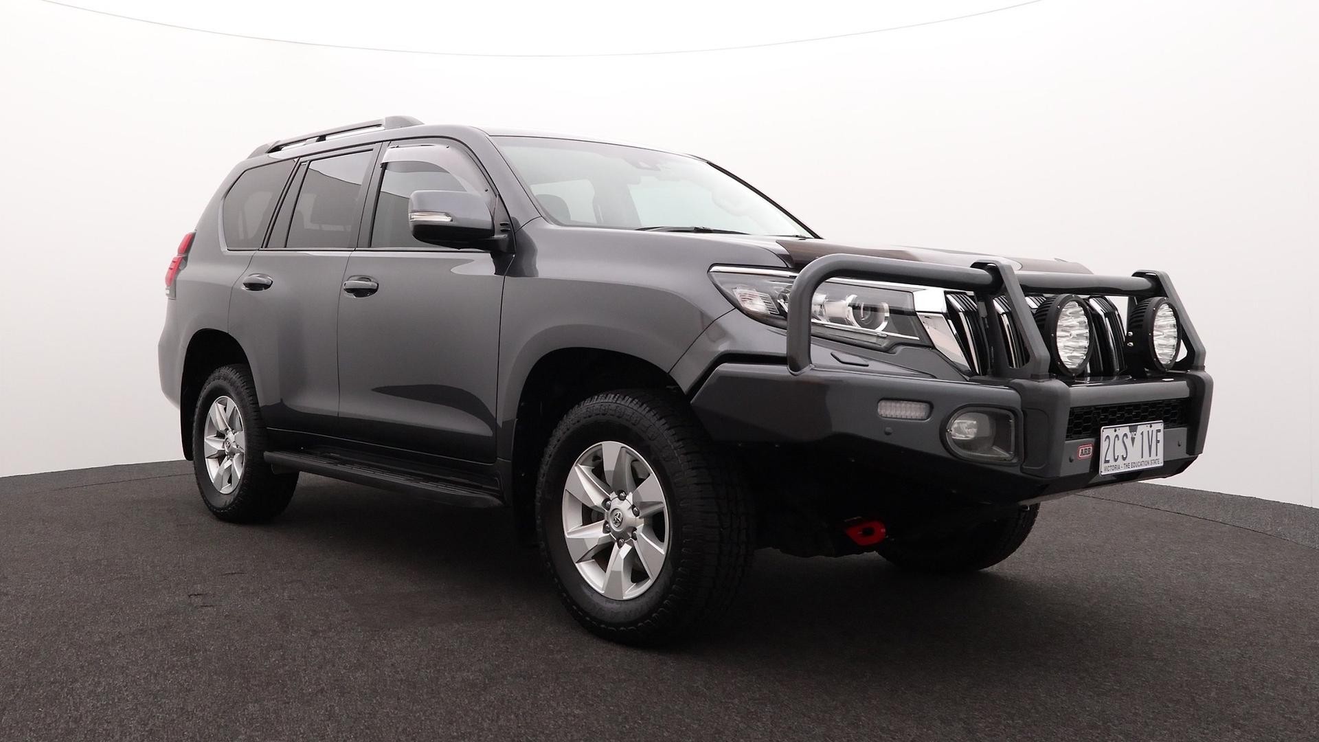 Toyota Landcruiser Prado image 2
