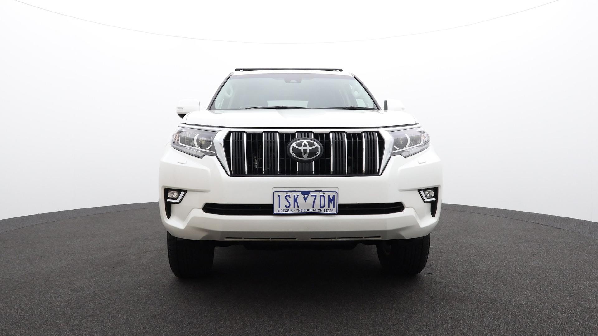 Toyota Landcruiser Prado image 3