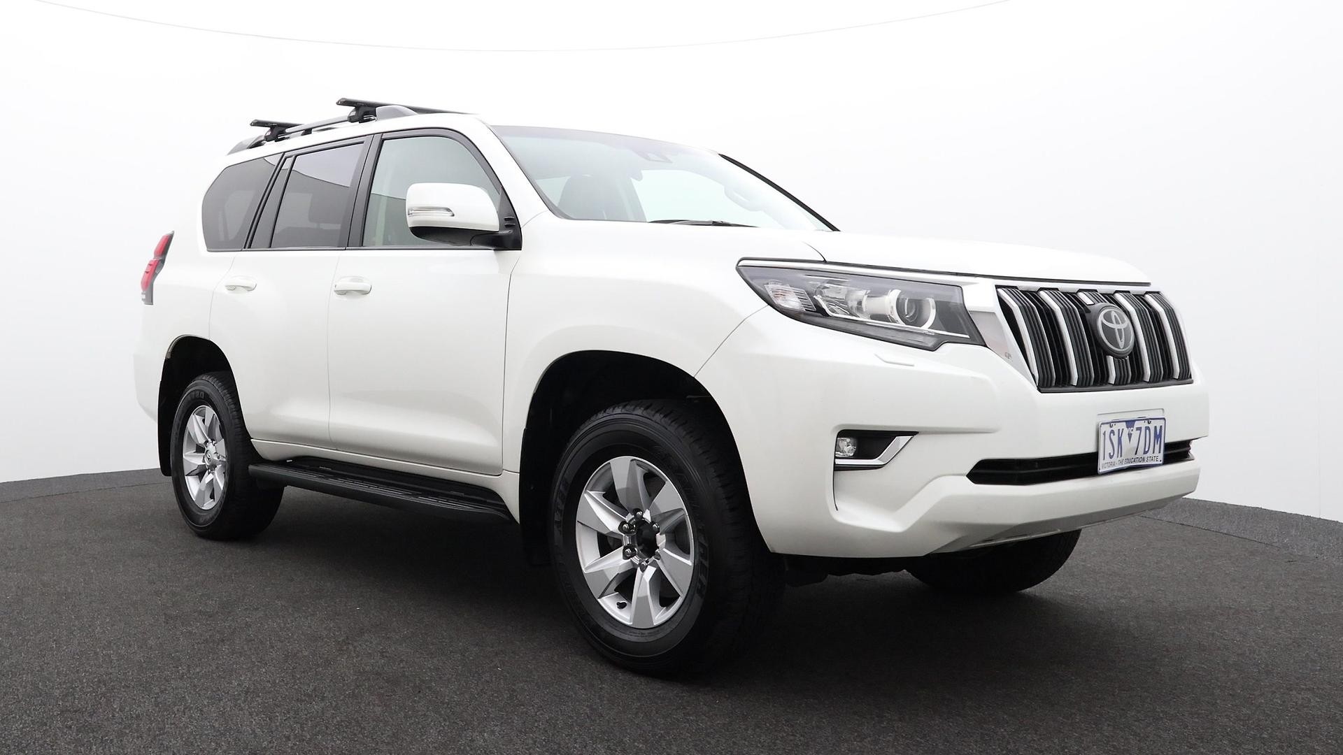 Toyota Landcruiser Prado image 2