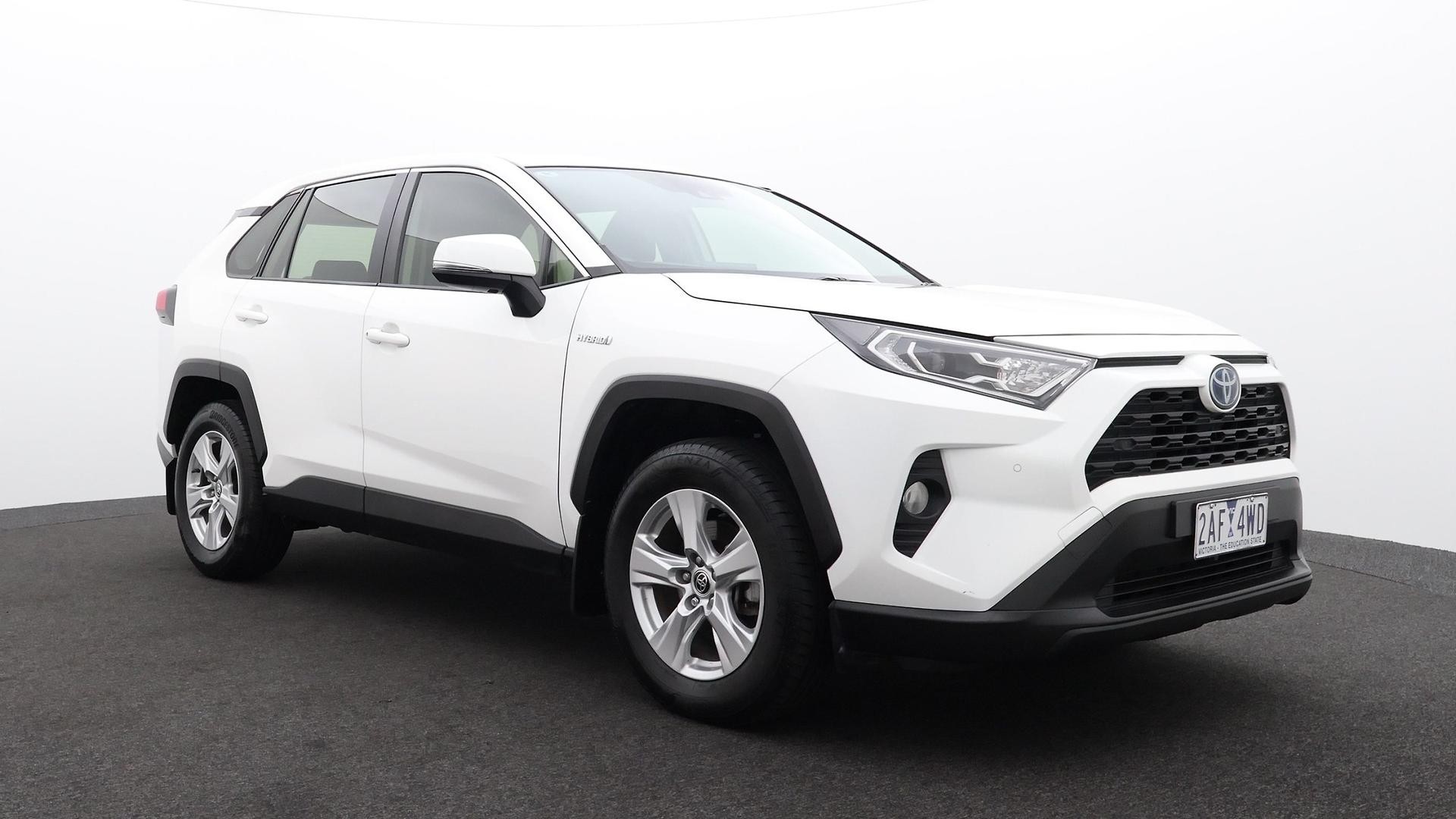 Toyota Rav4 image 2