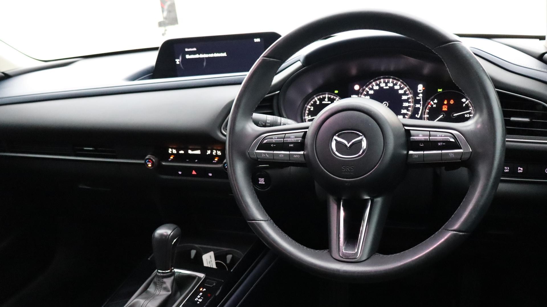 Mazda Cx-30 image 4