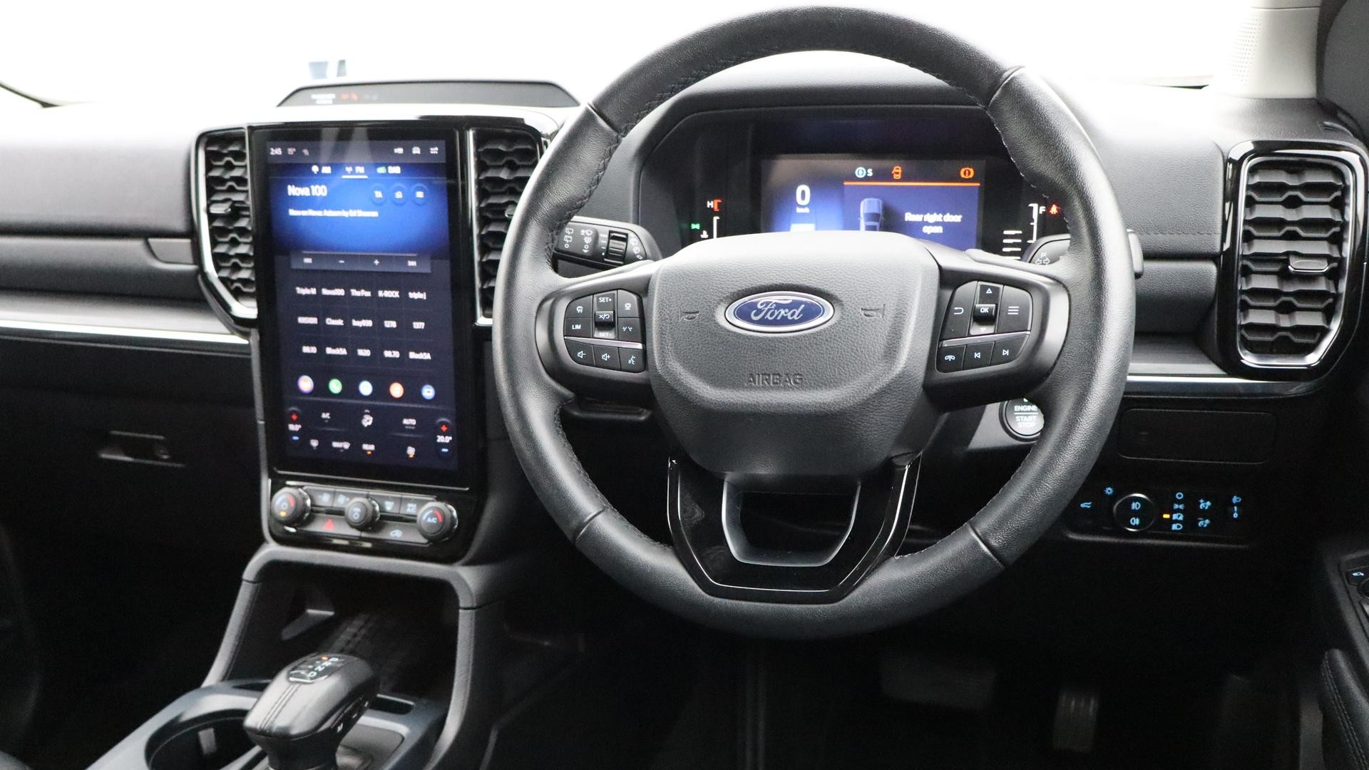 Ford Everest image 4