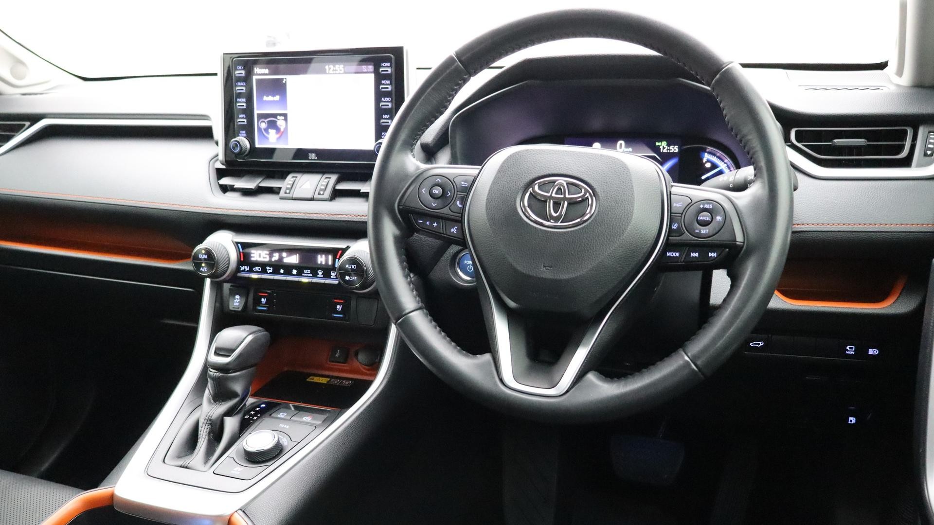 Toyota Rav4 image 4