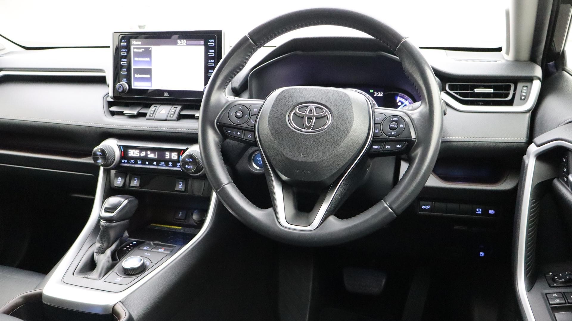 Toyota Rav4 image 4