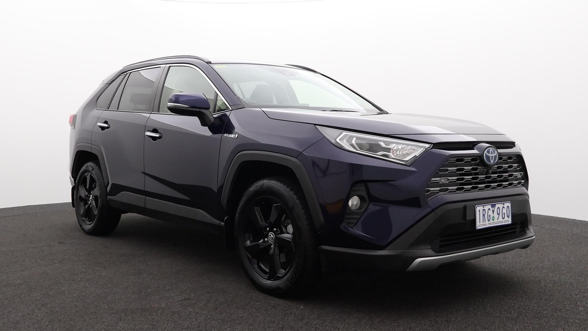 Toyota Rav4 image 2
