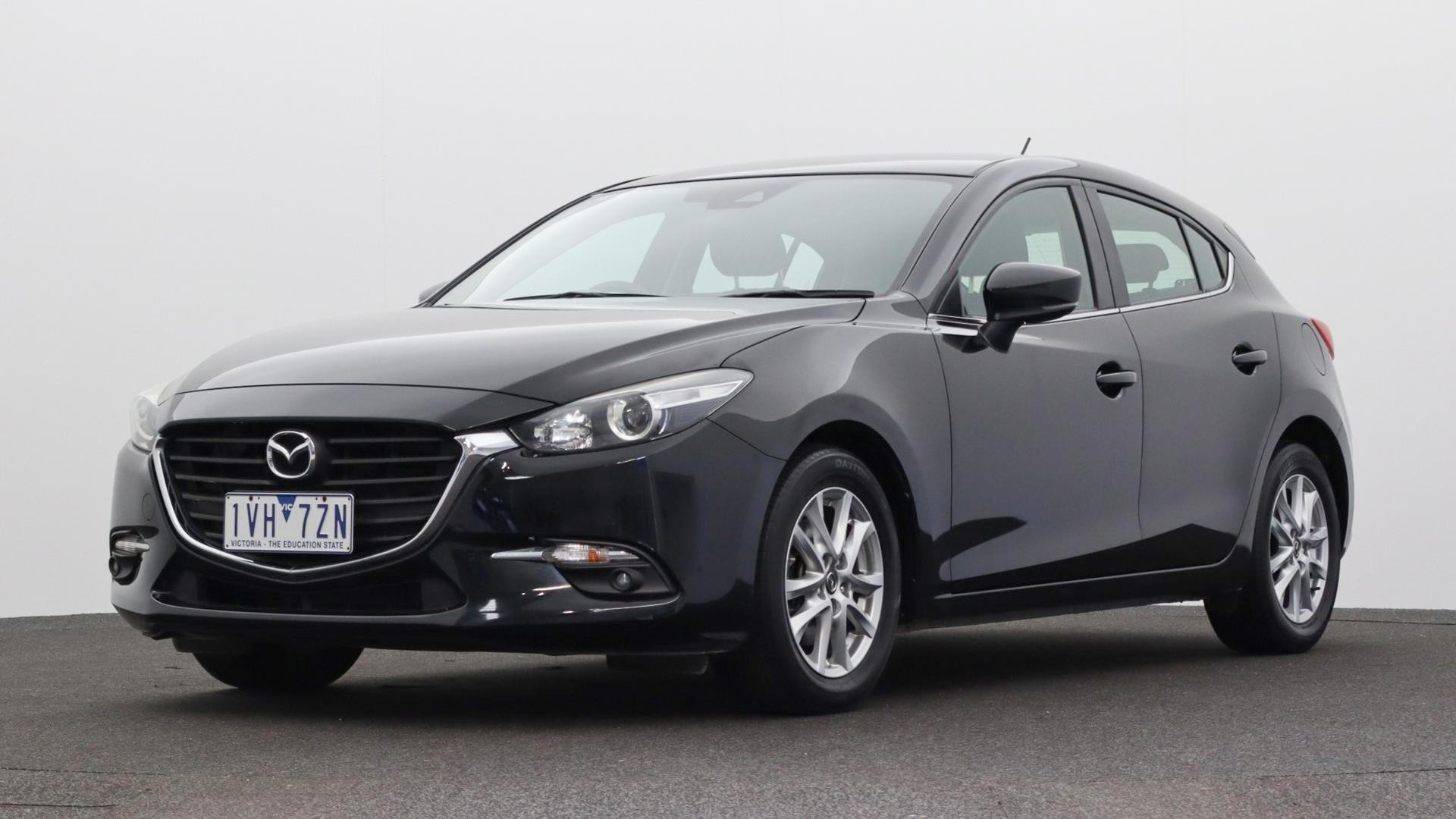 Mazda 3 image 1