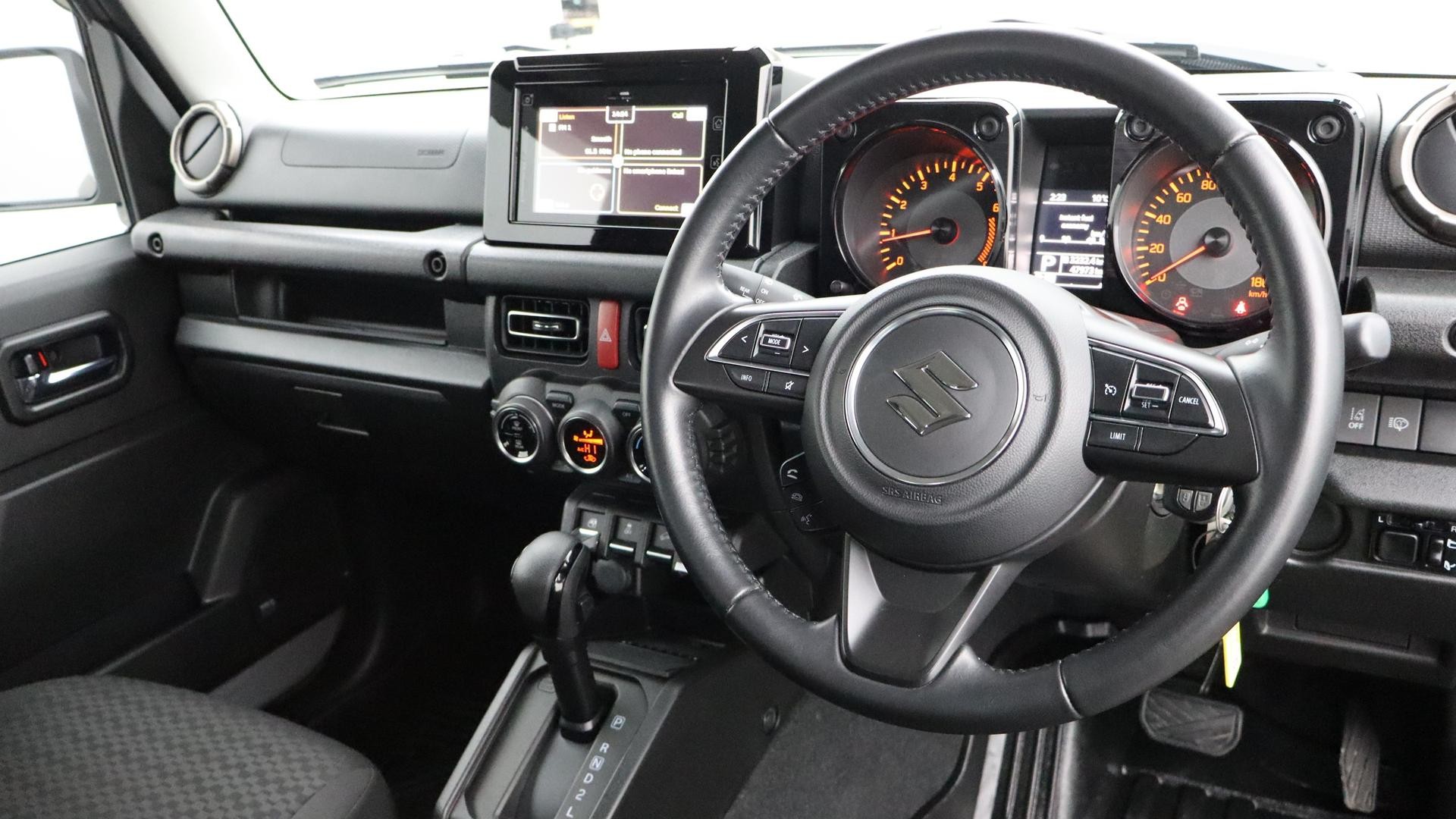 Suzuki Jimny image 4