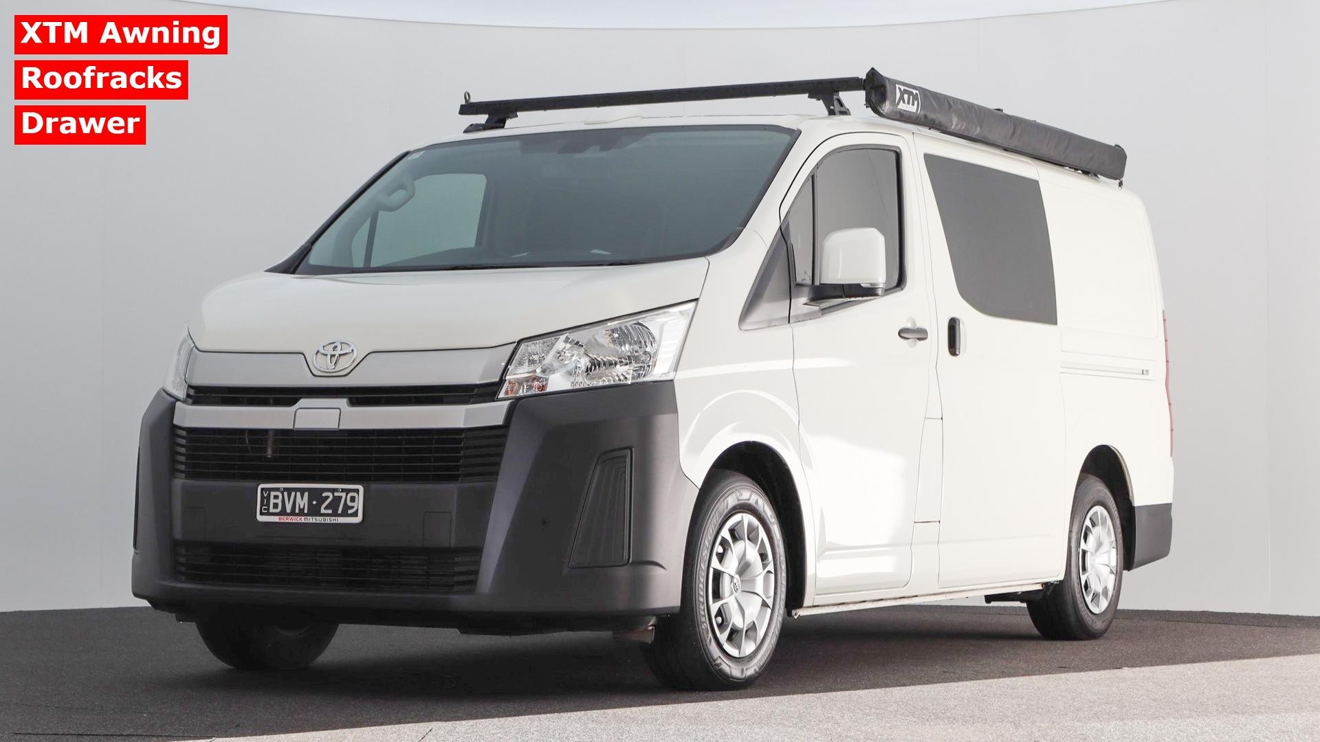 Toyota Hiace image 1