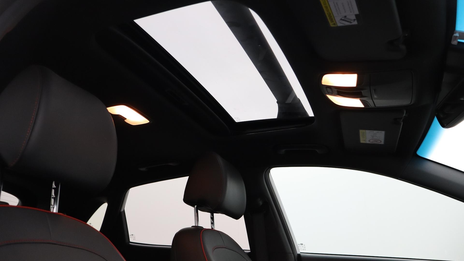 Hyundai Kona image 4