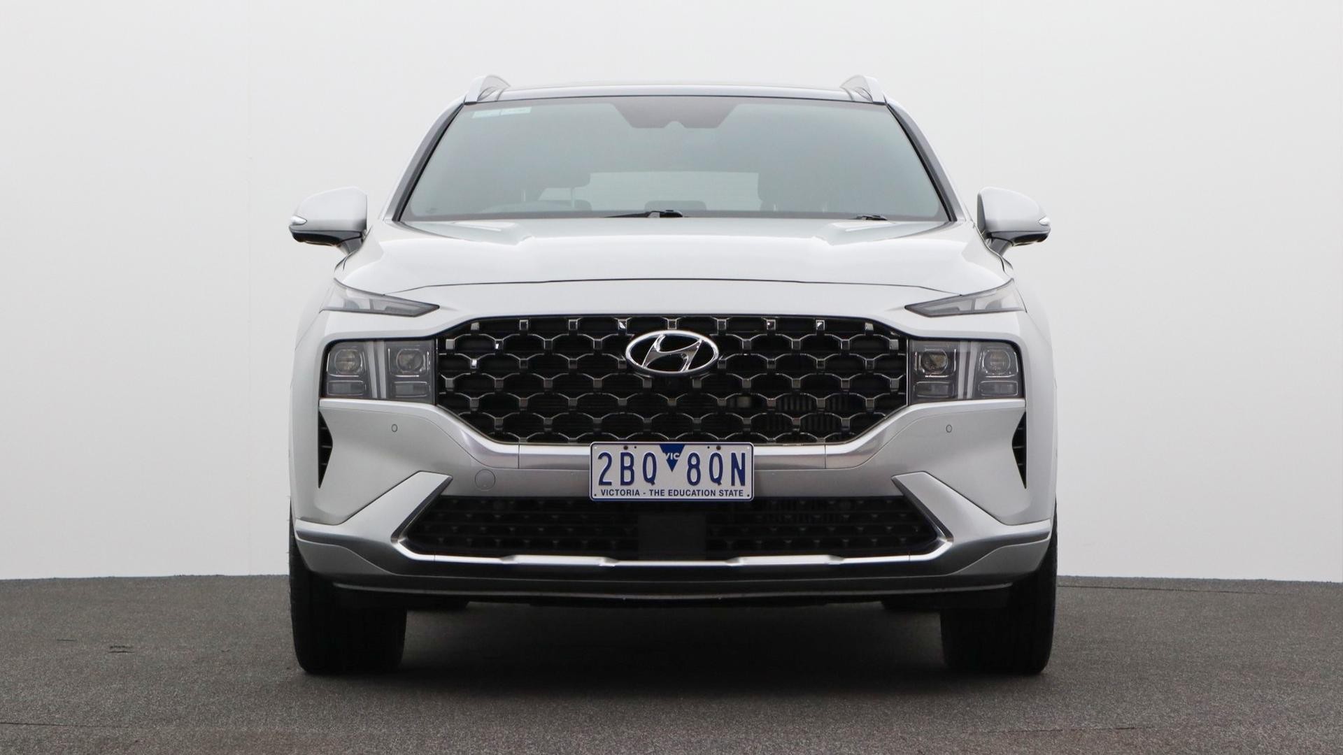 Hyundai Santa Fe image 3