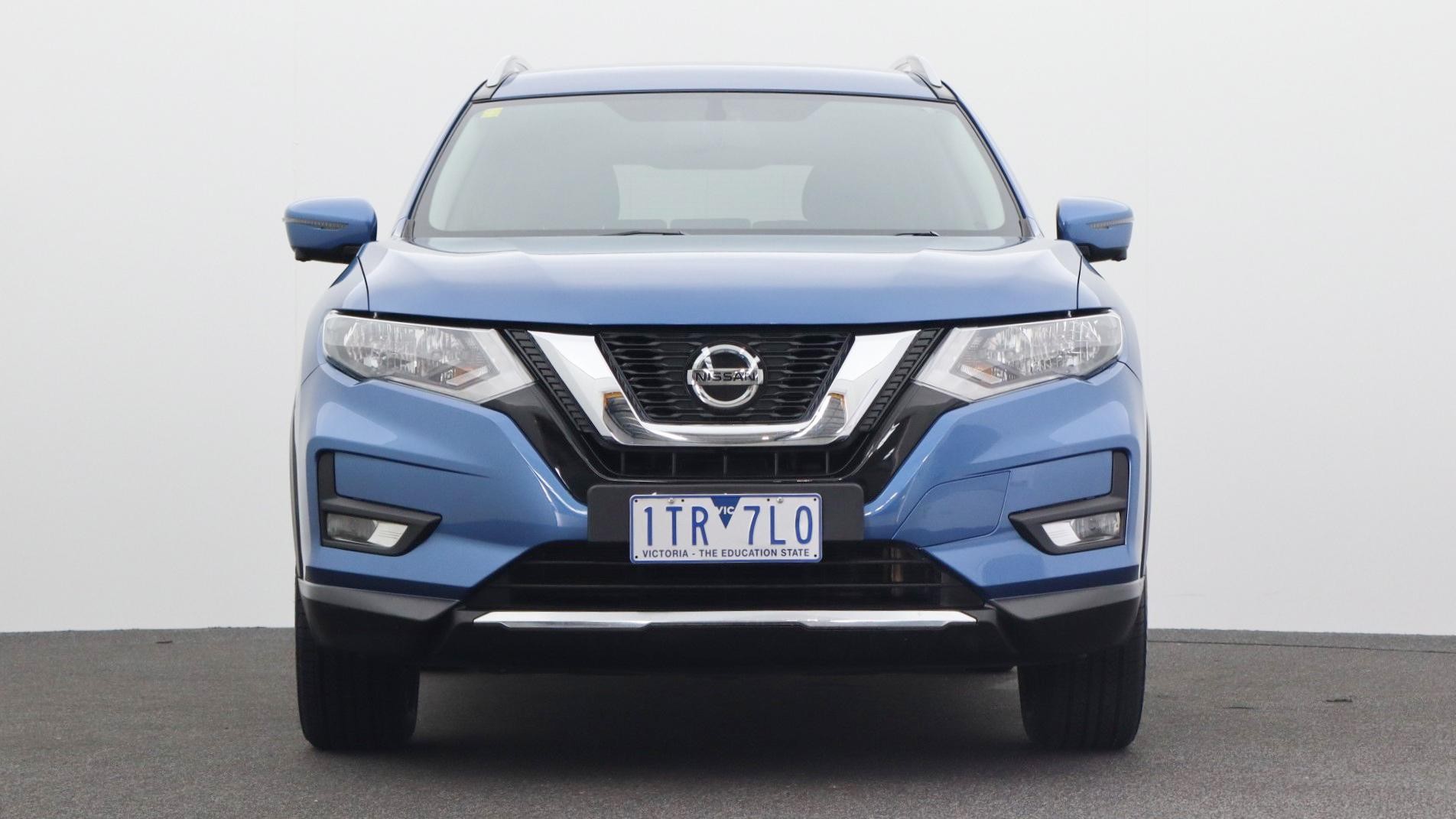 Nissan X-trail image 2