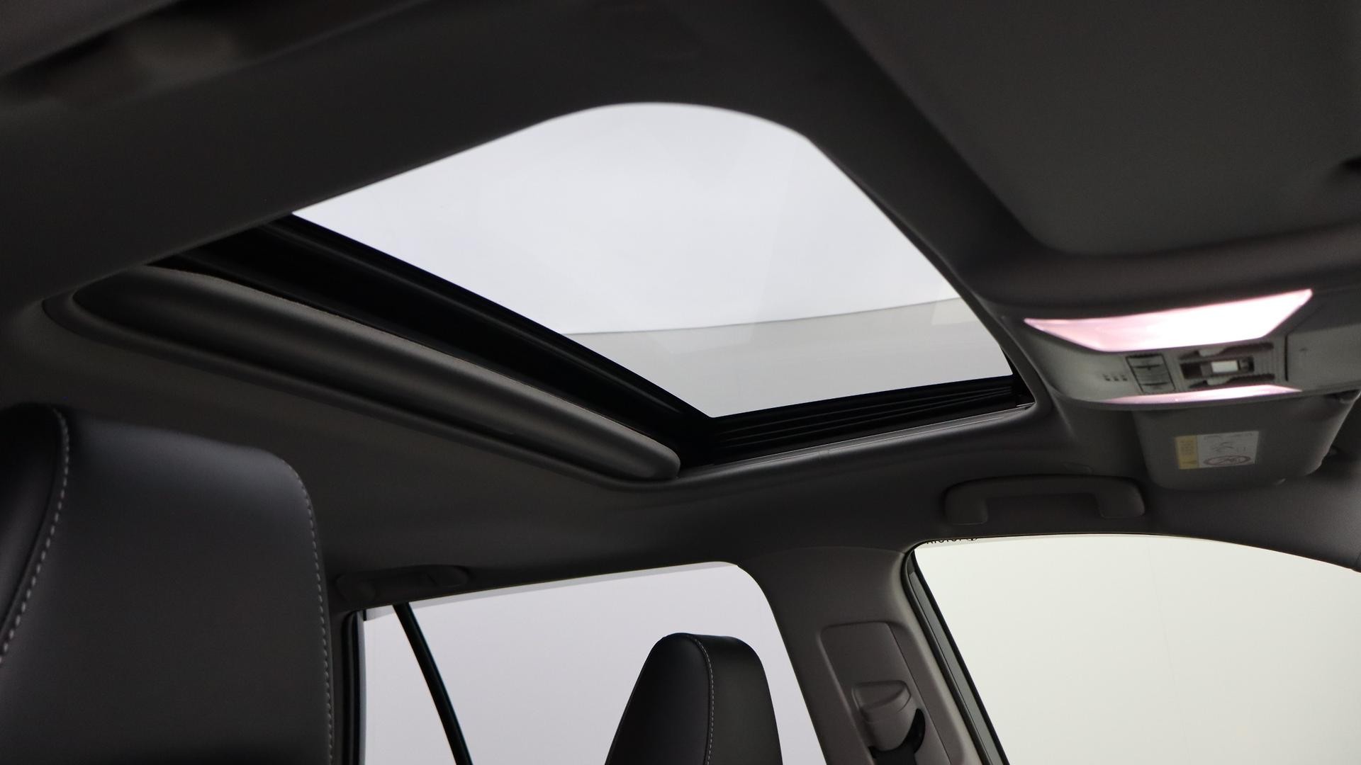 Toyota Rav4 image 4