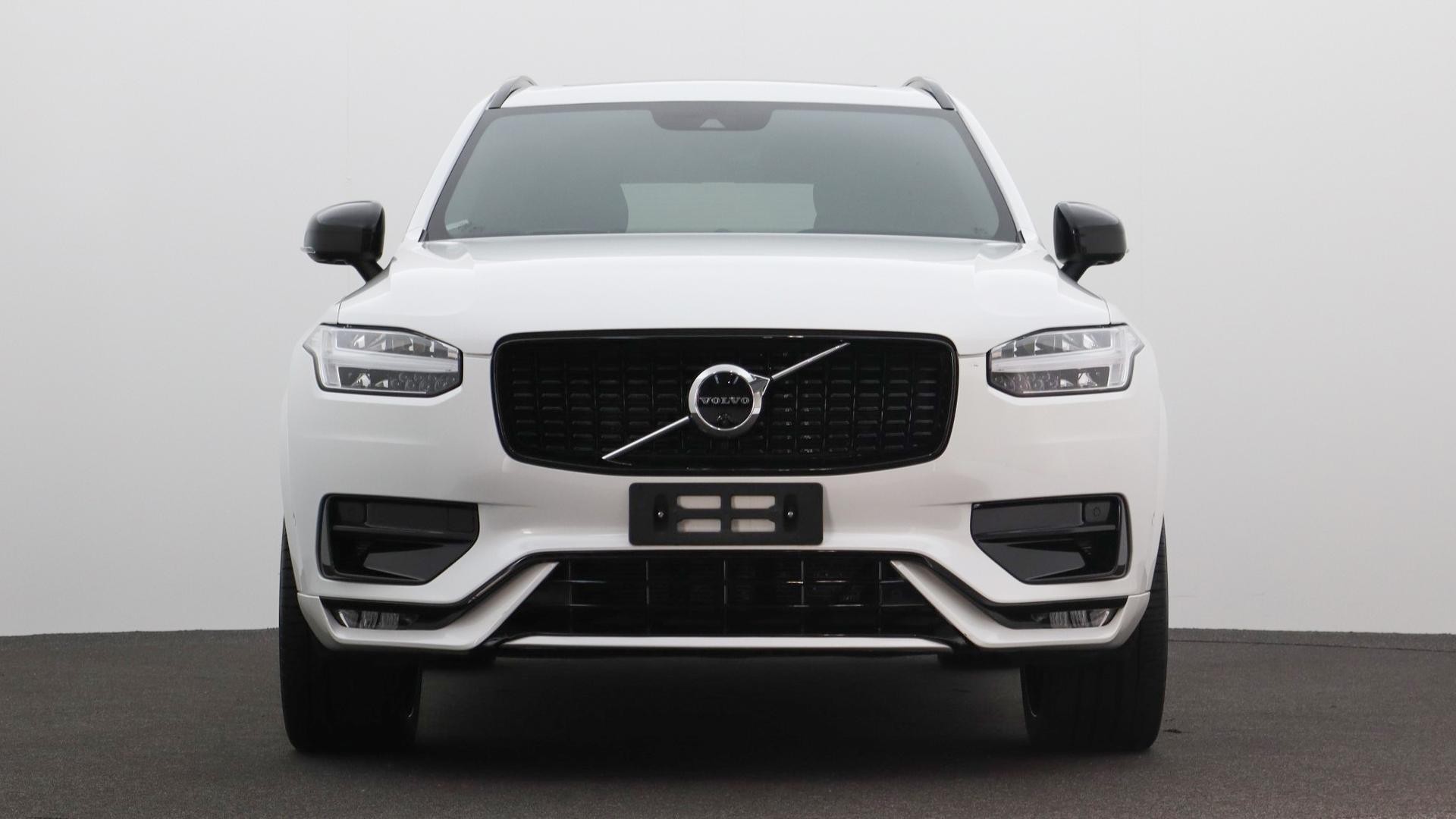 Volvo Xc90 image 2