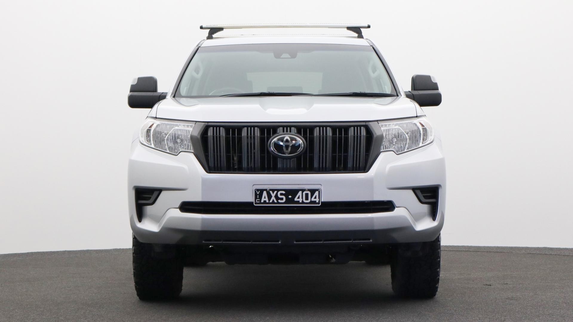 Toyota Landcruiser Prado image 3