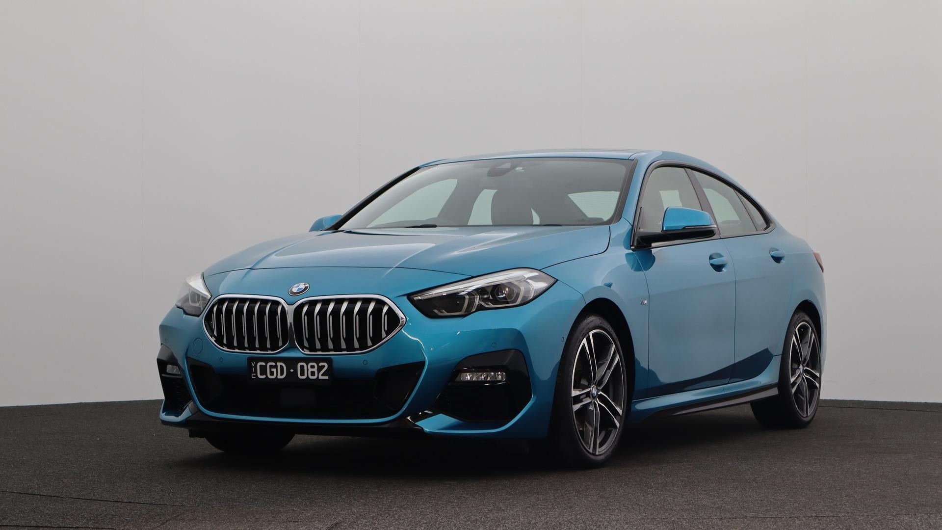 BMW 2 Series image 1