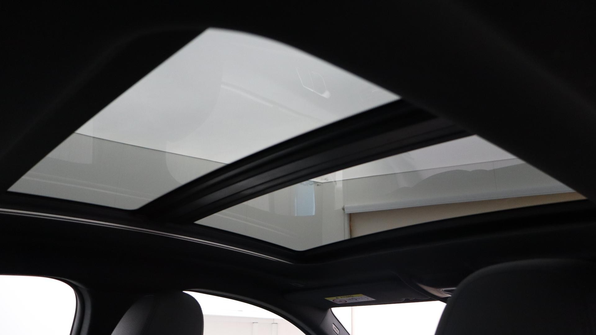 BMW 2 Series image 4