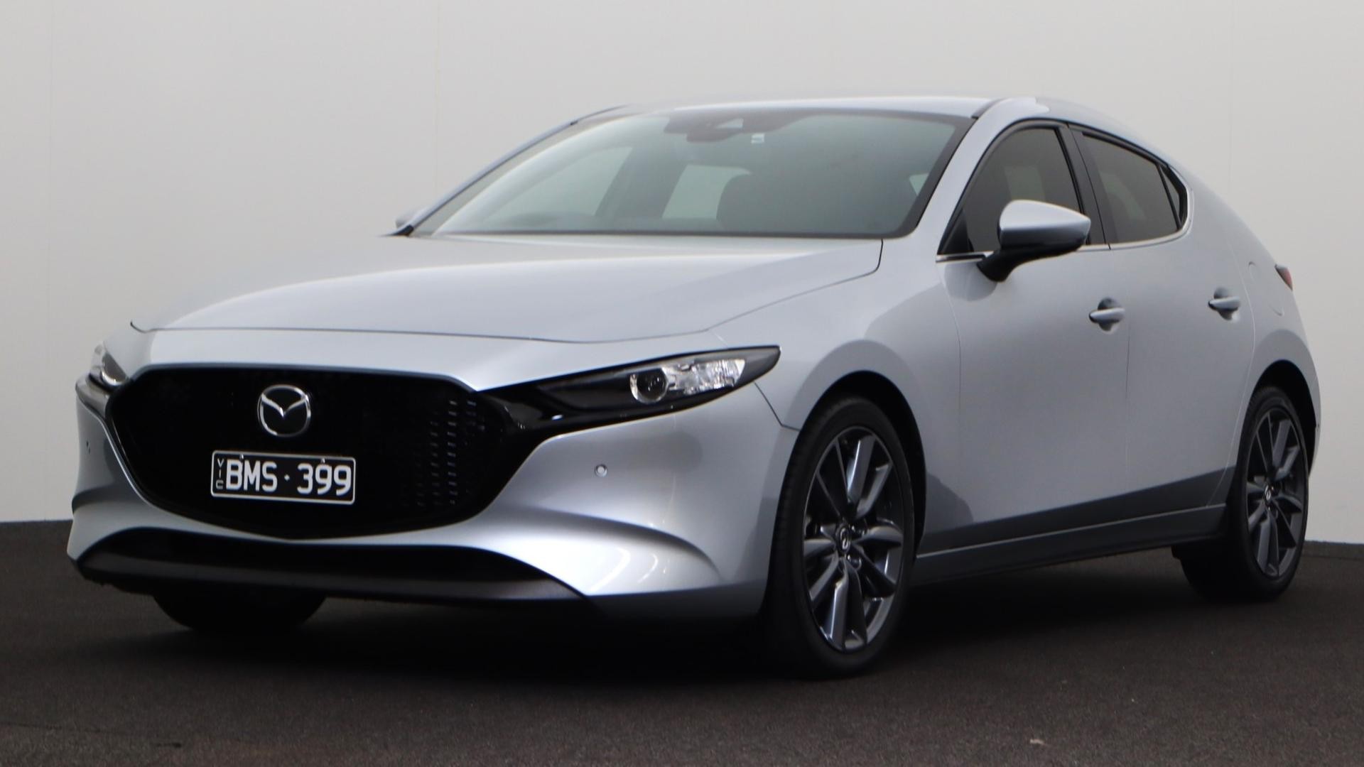 Mazda 3 image 1