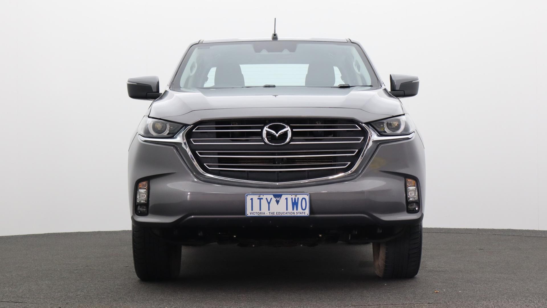Mazda Bt-50 image 2