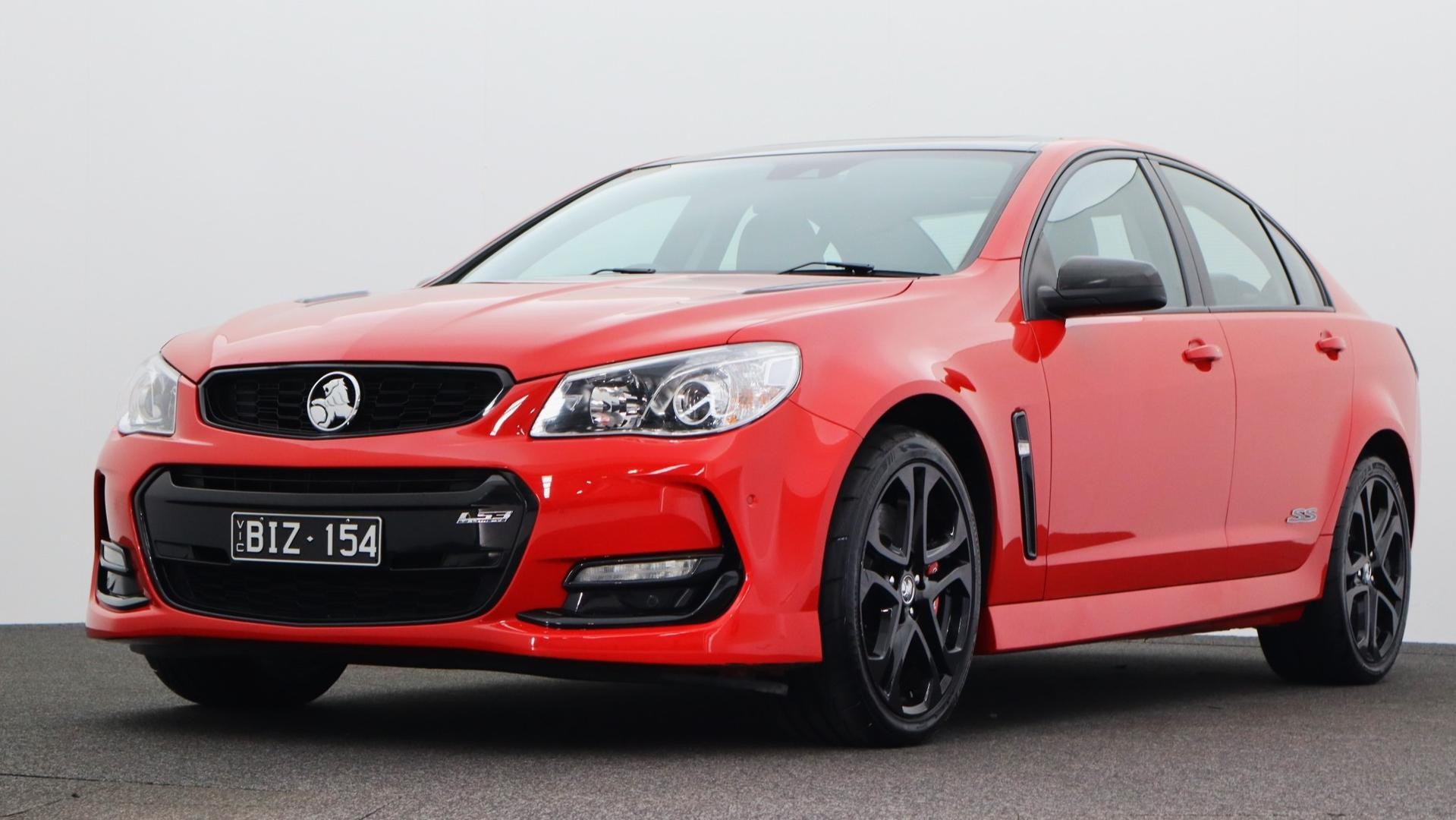 Holden Commodore image 1