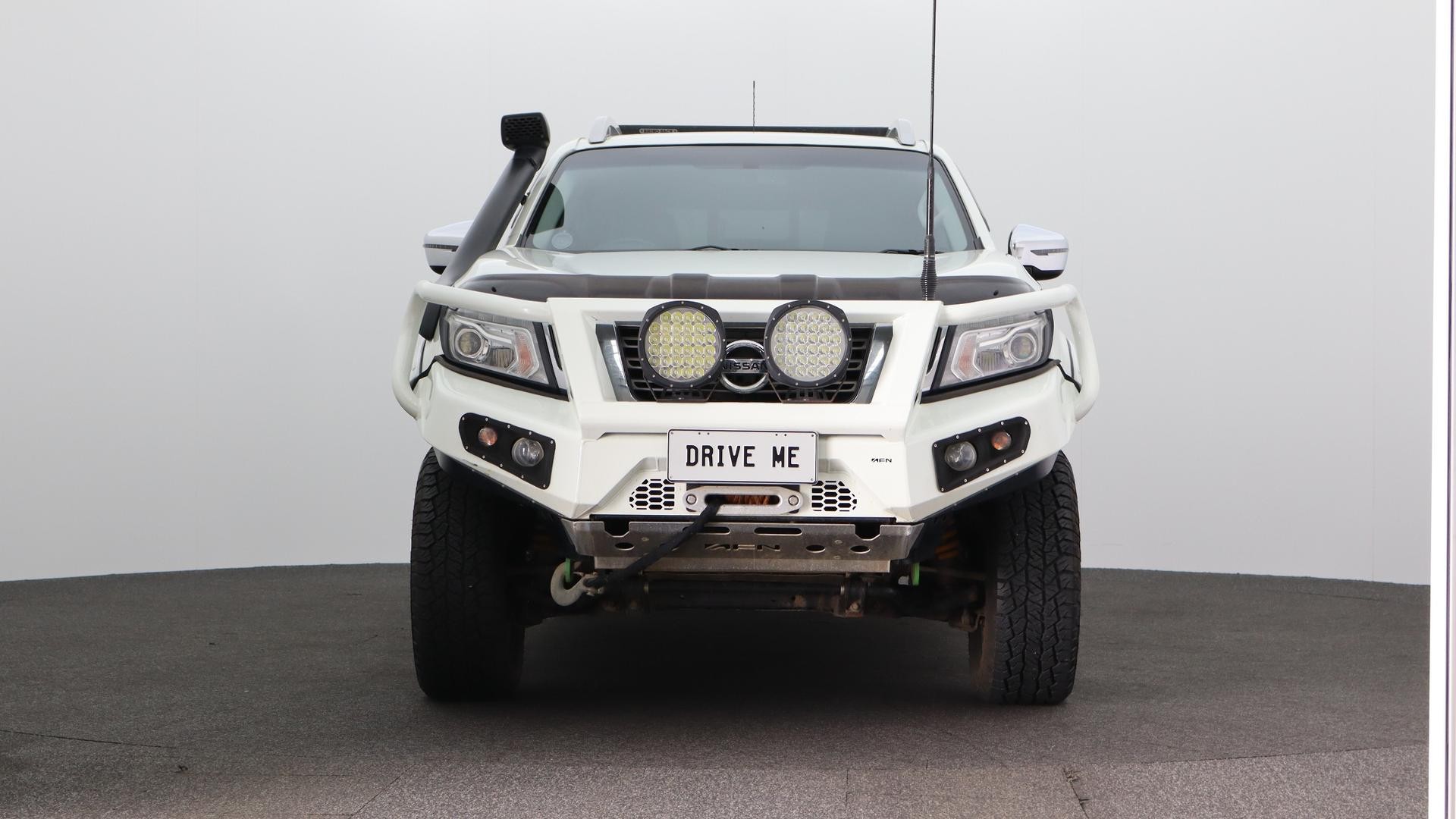Nissan Navara image 2