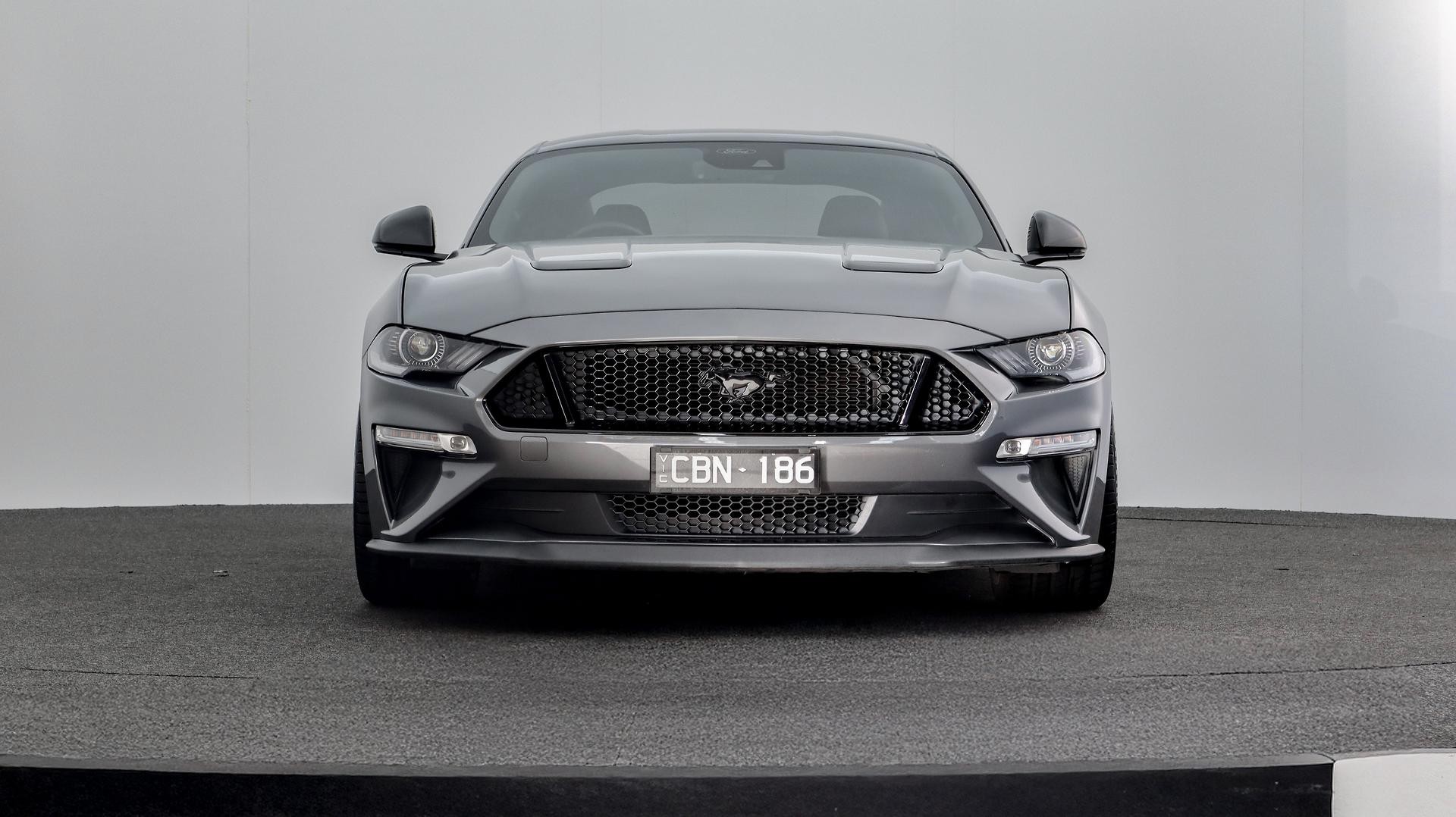 Ford Mustang image 2