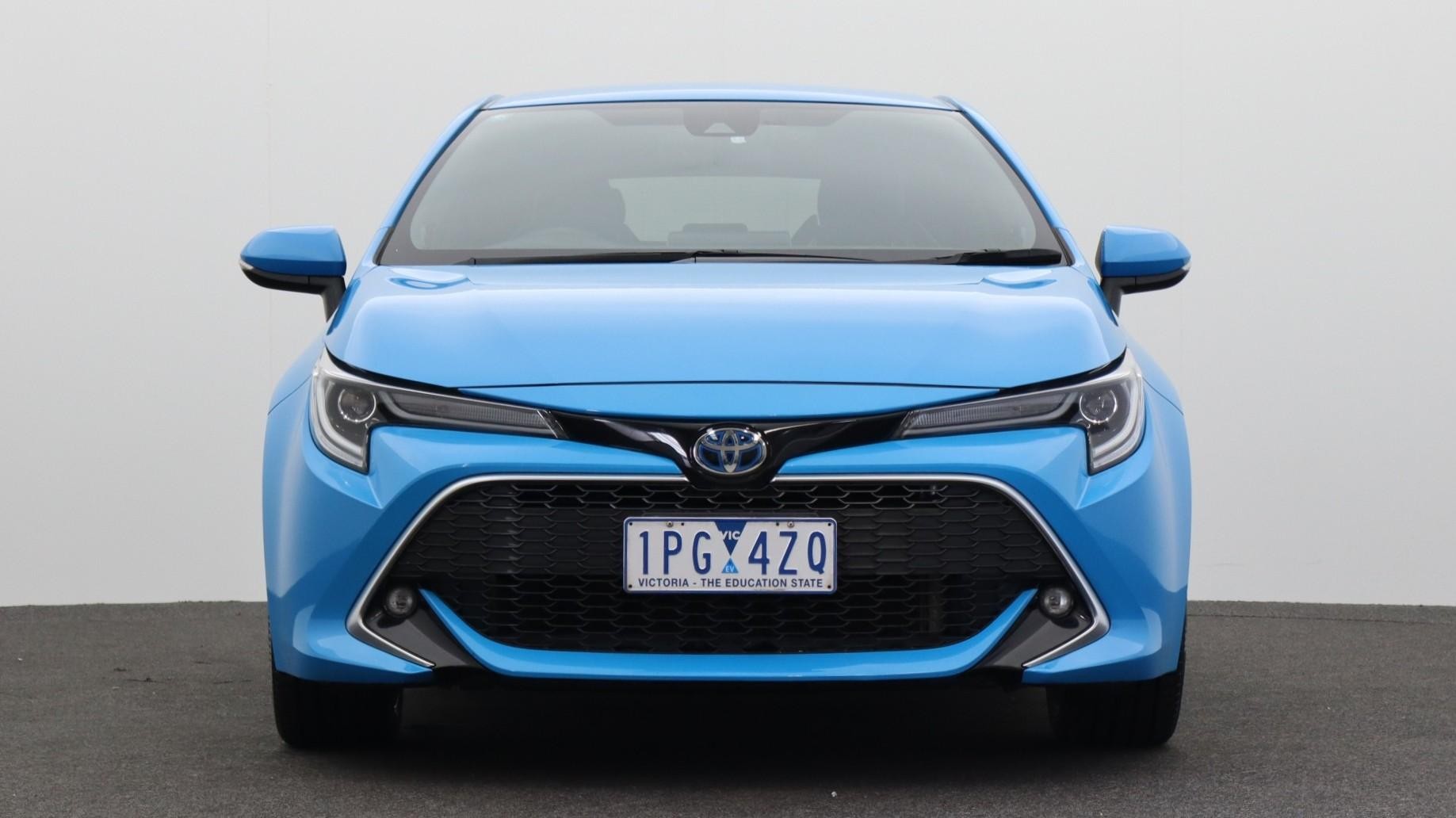 Toyota Corolla image 2