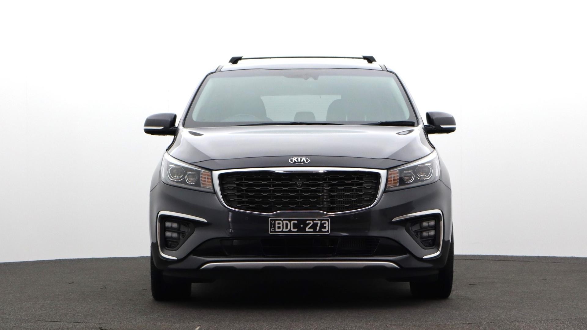 Kia Carnival image 3