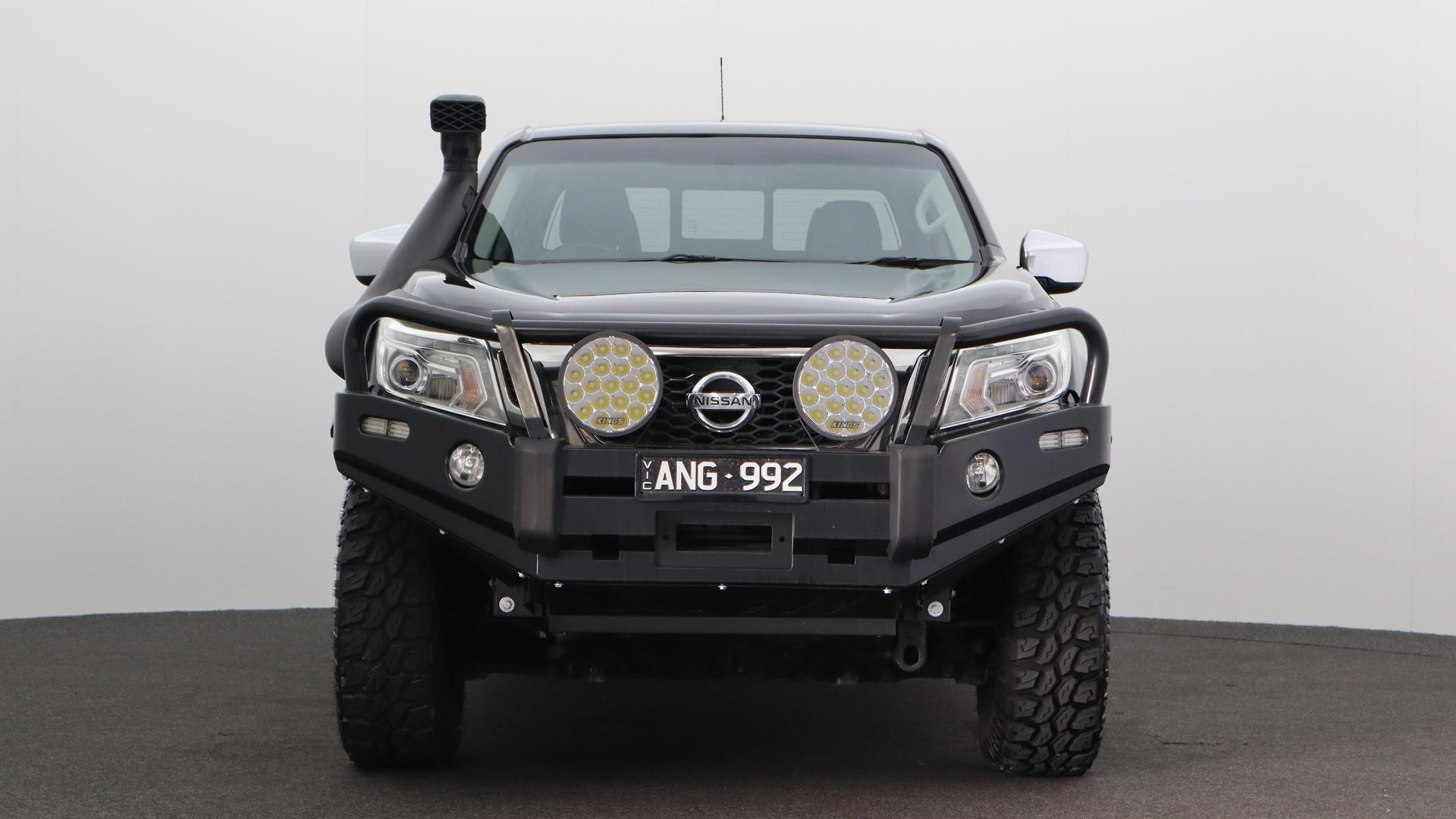 Nissan Navara image 2