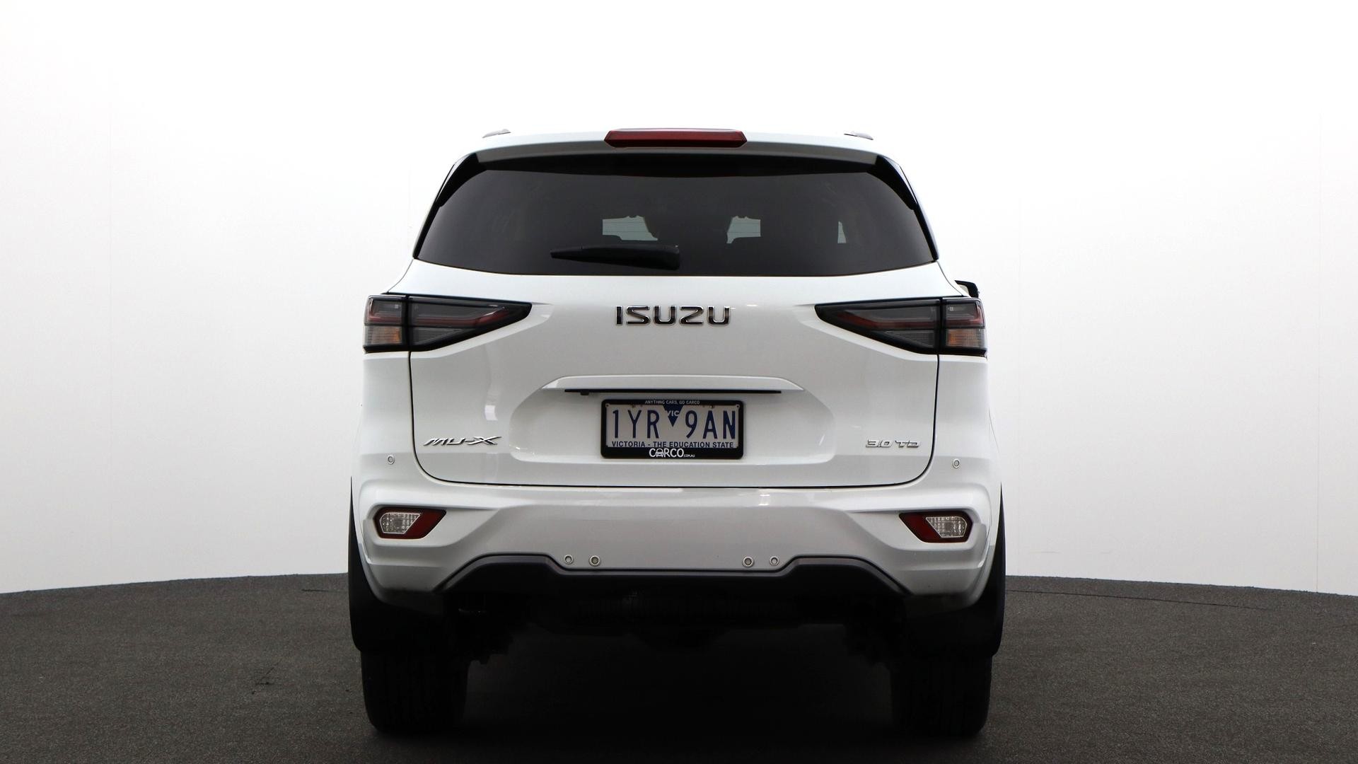 Isuzu Mu-x image 2