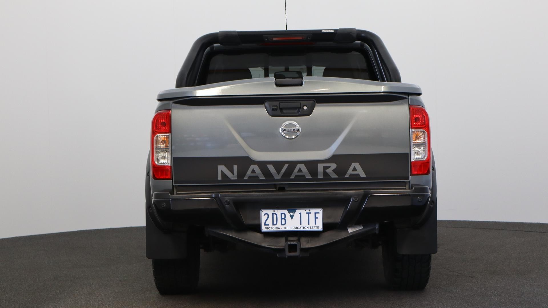 Nissan Navara image 3