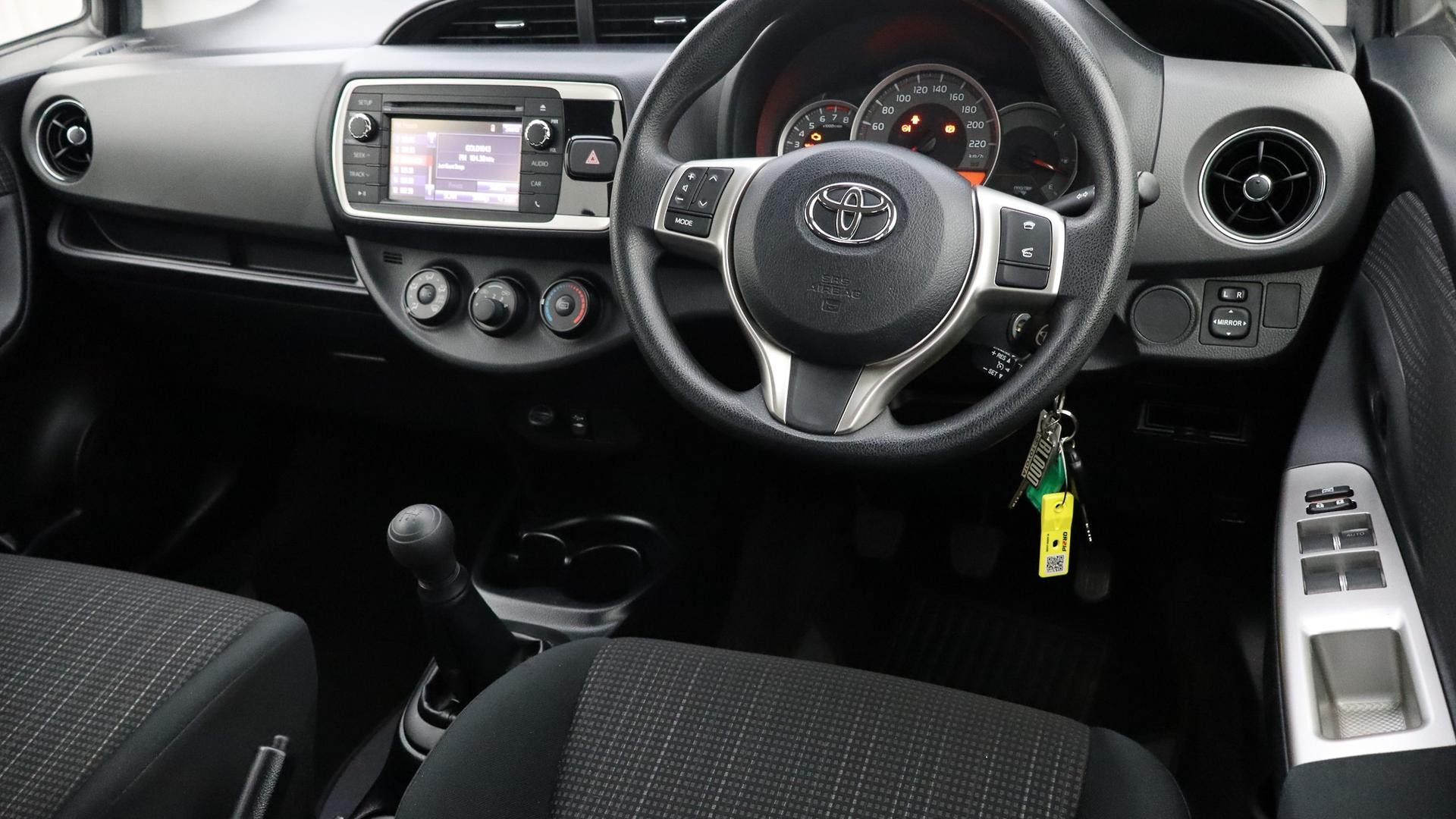 Toyota Yaris image 4