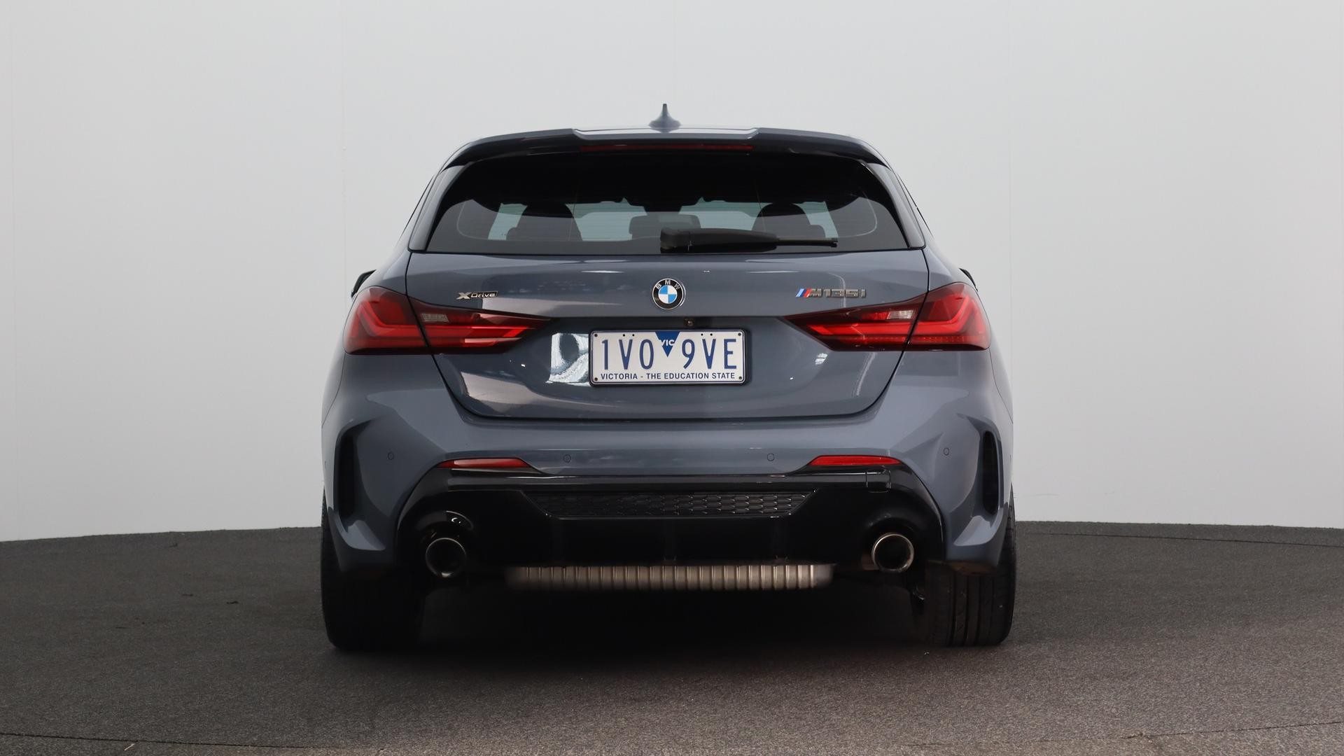 BMW 1 Series image 3