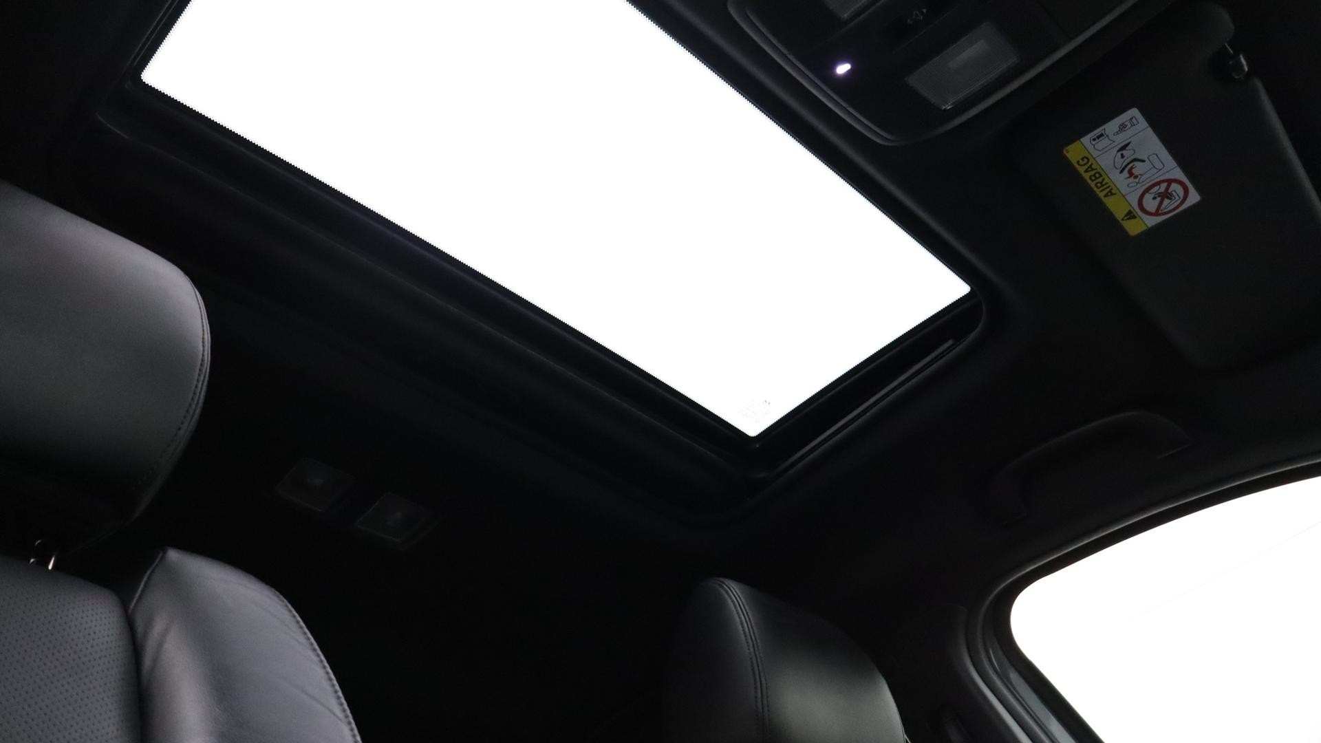 Mazda Cx-9 image 4