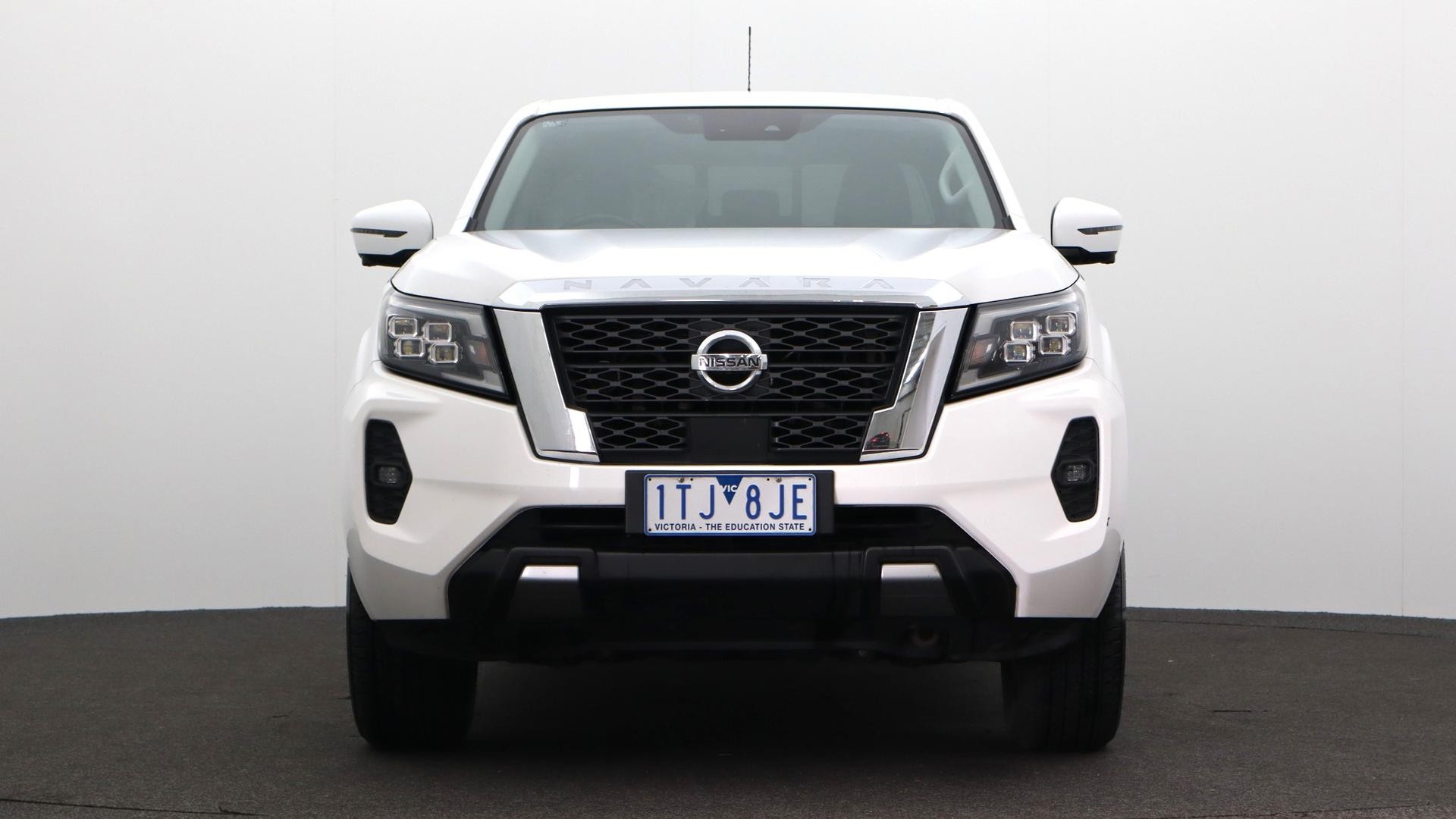 Nissan Navara image 2