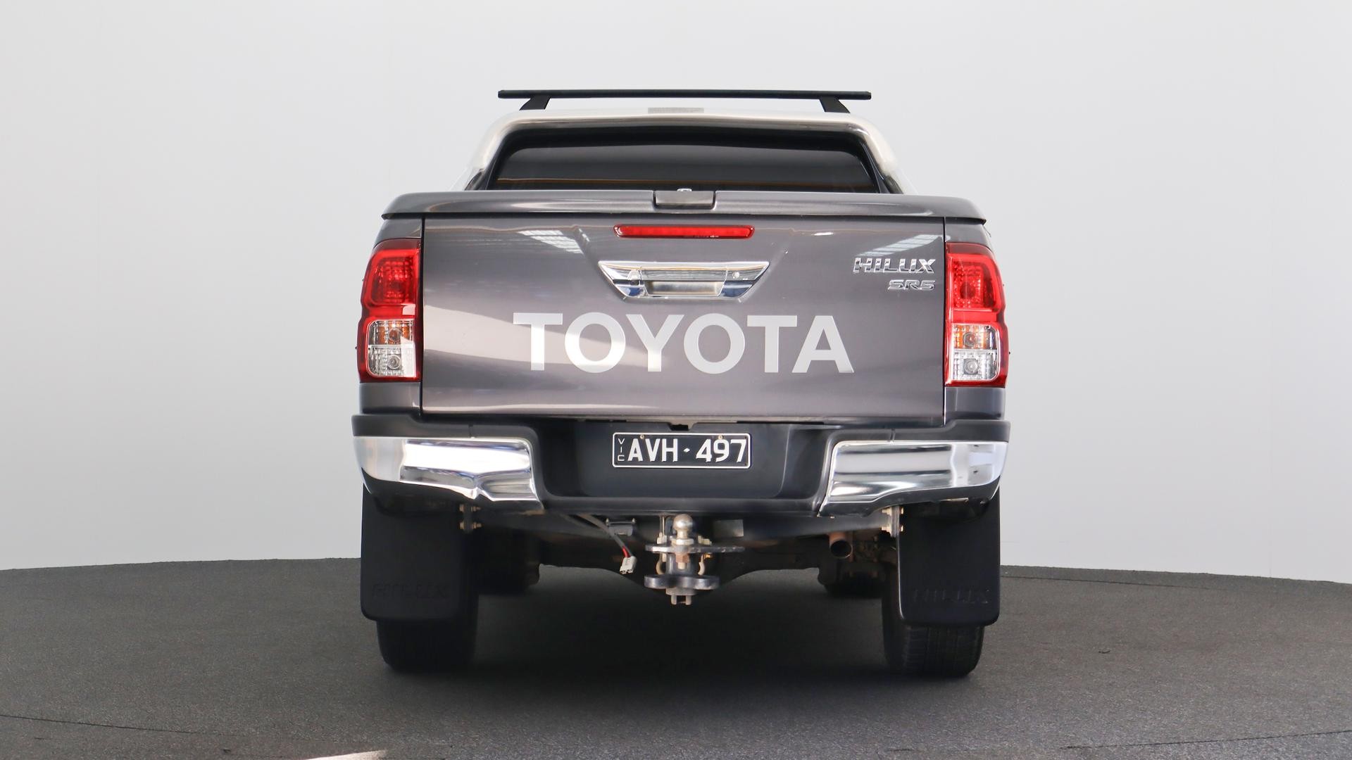 Toyota Hilux image 3