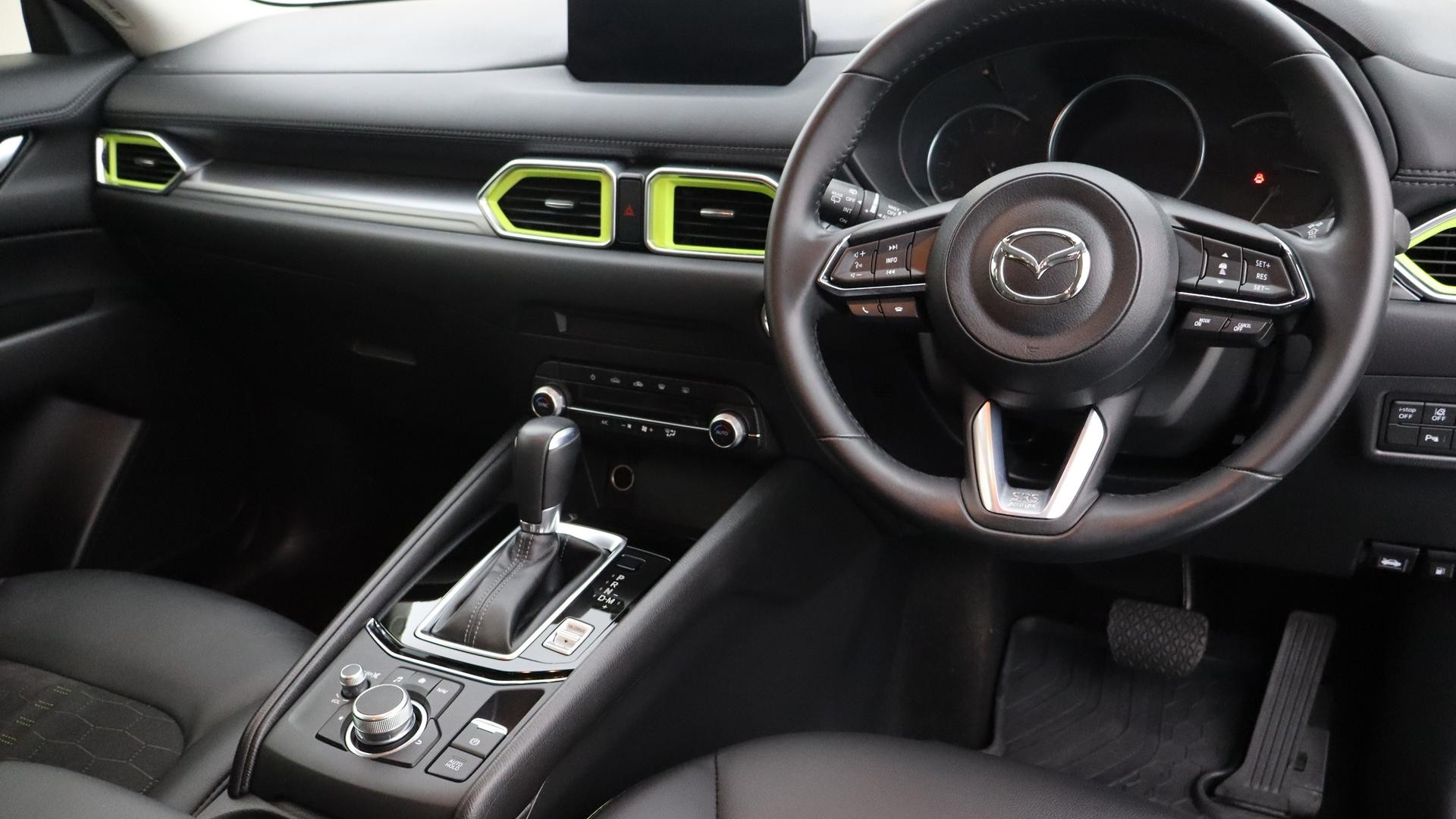 Mazda Cx-5 image 4