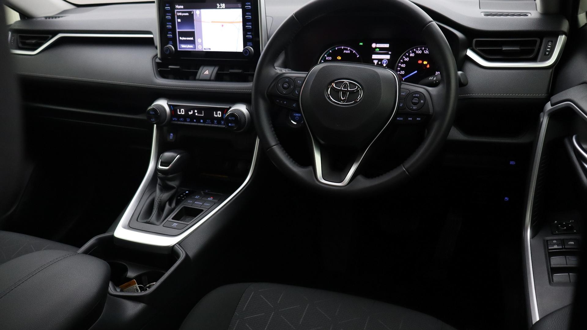 Toyota Rav4 image 4
