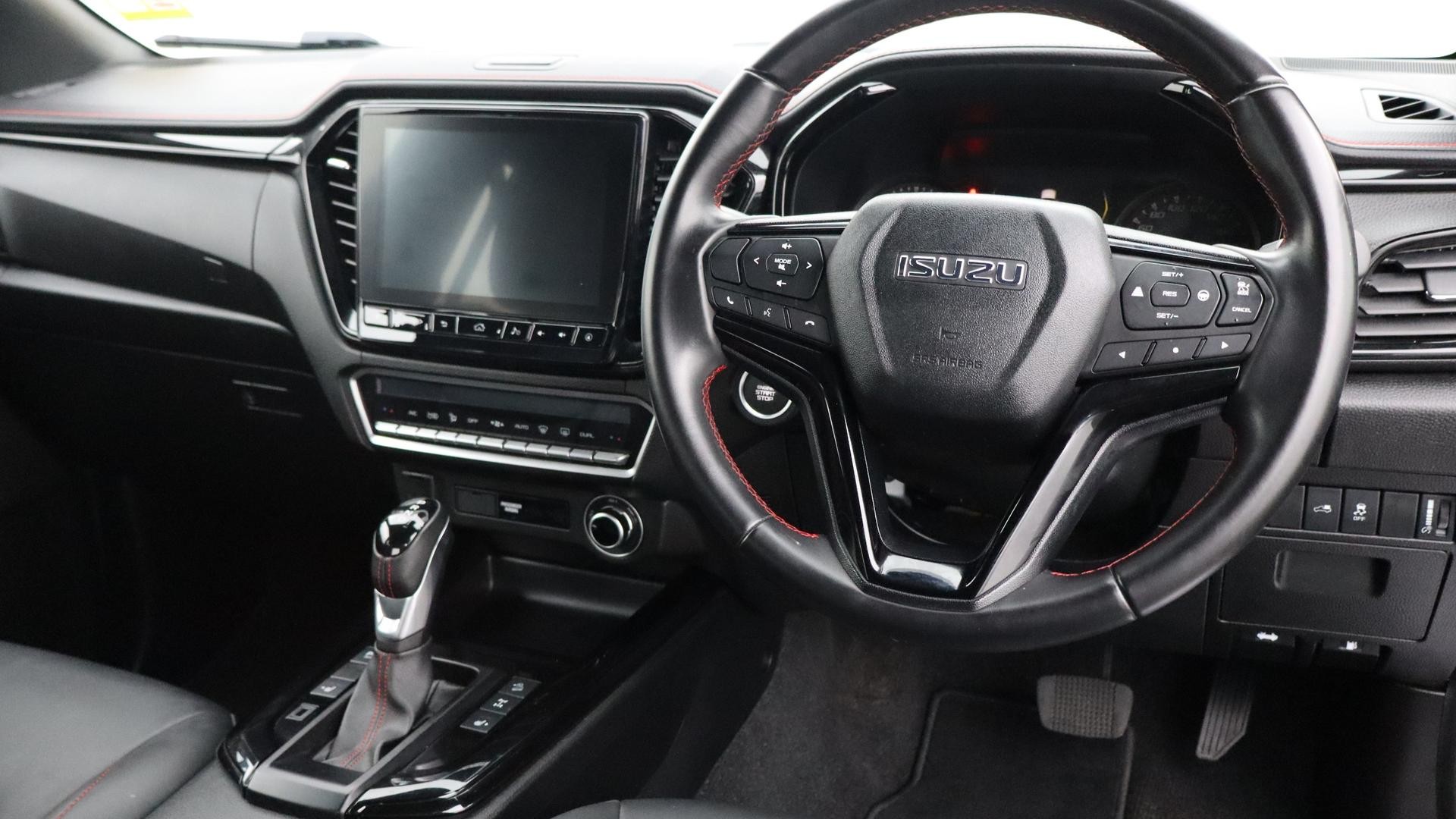 Isuzu D-max image 4