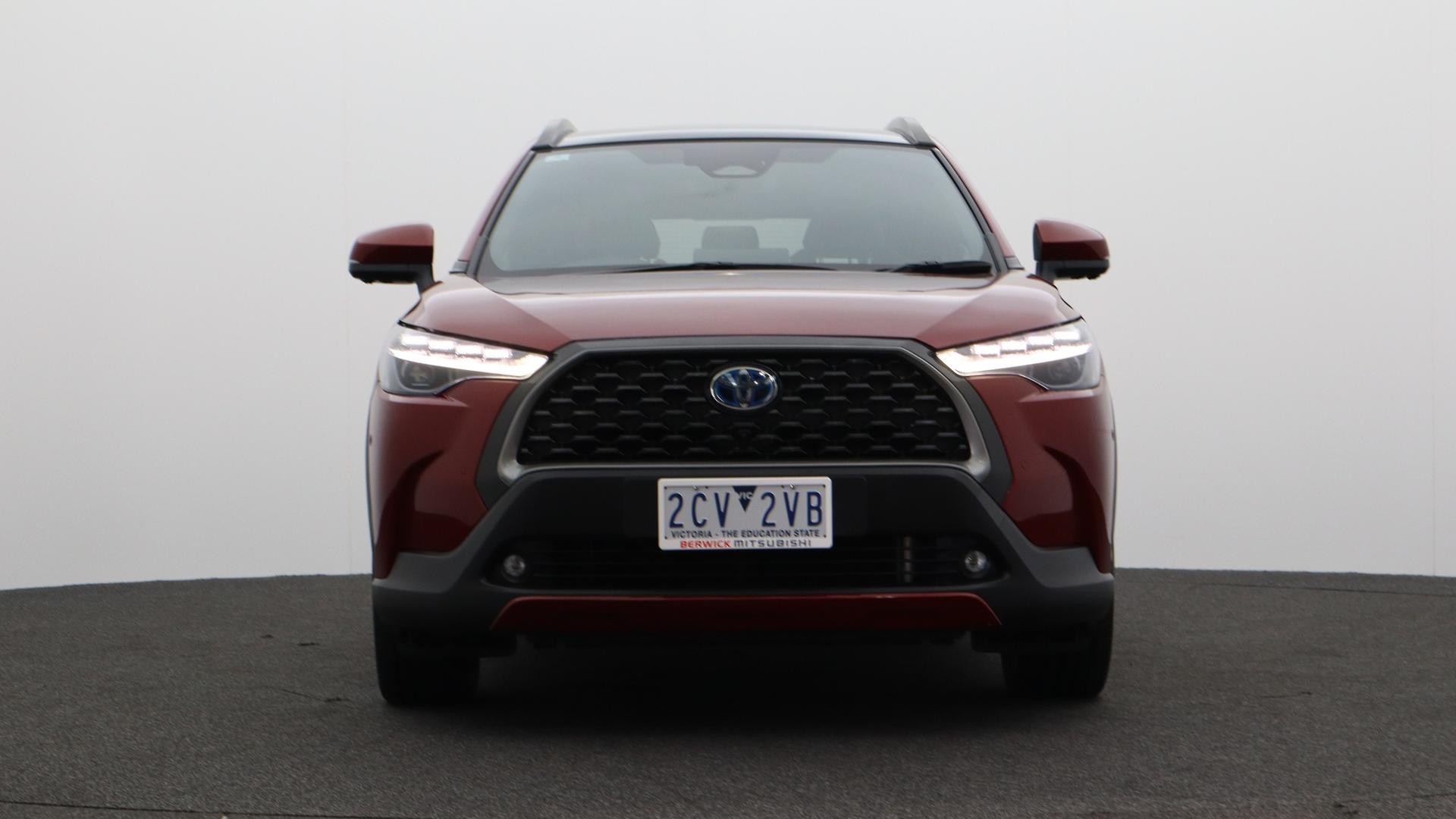 Toyota Corolla Cross image 2