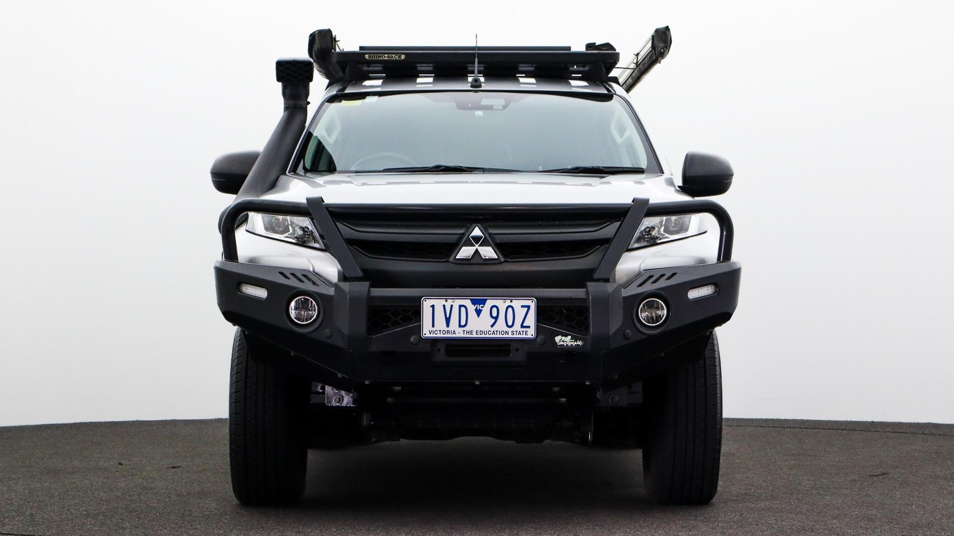 Mitsubishi Triton image 2