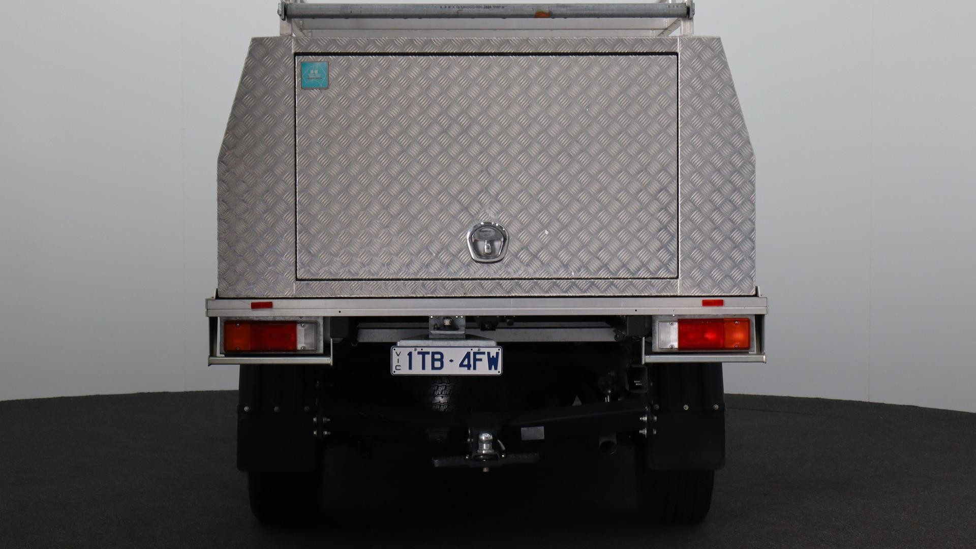 Toyota Hilux image 3