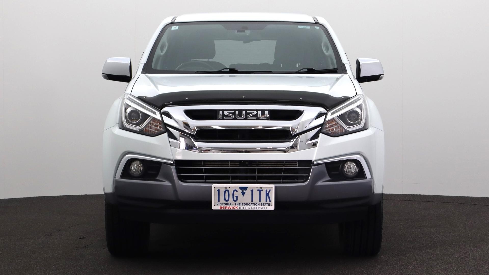 Isuzu Mu-x image 2