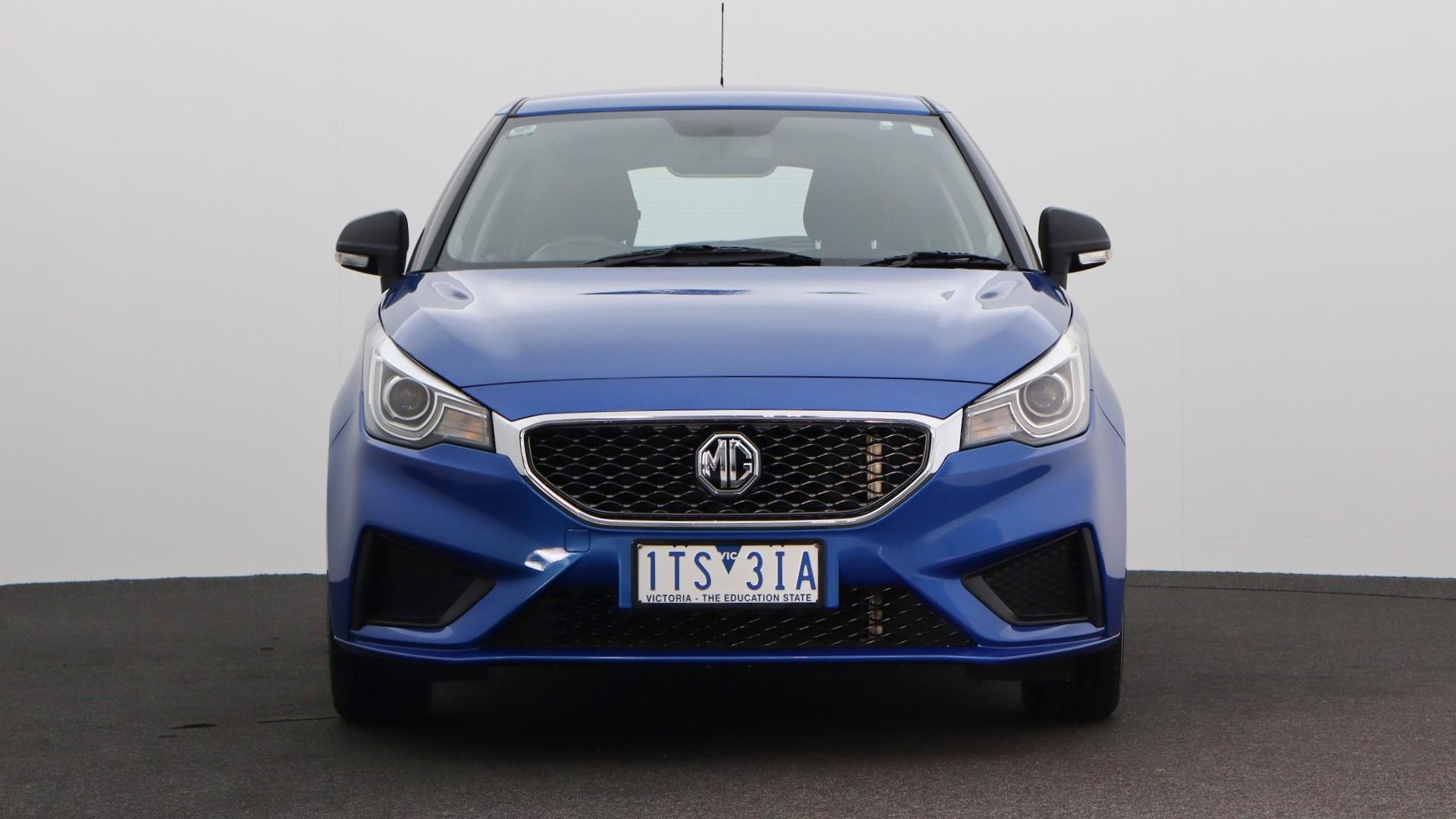 MG Mg3 image 2