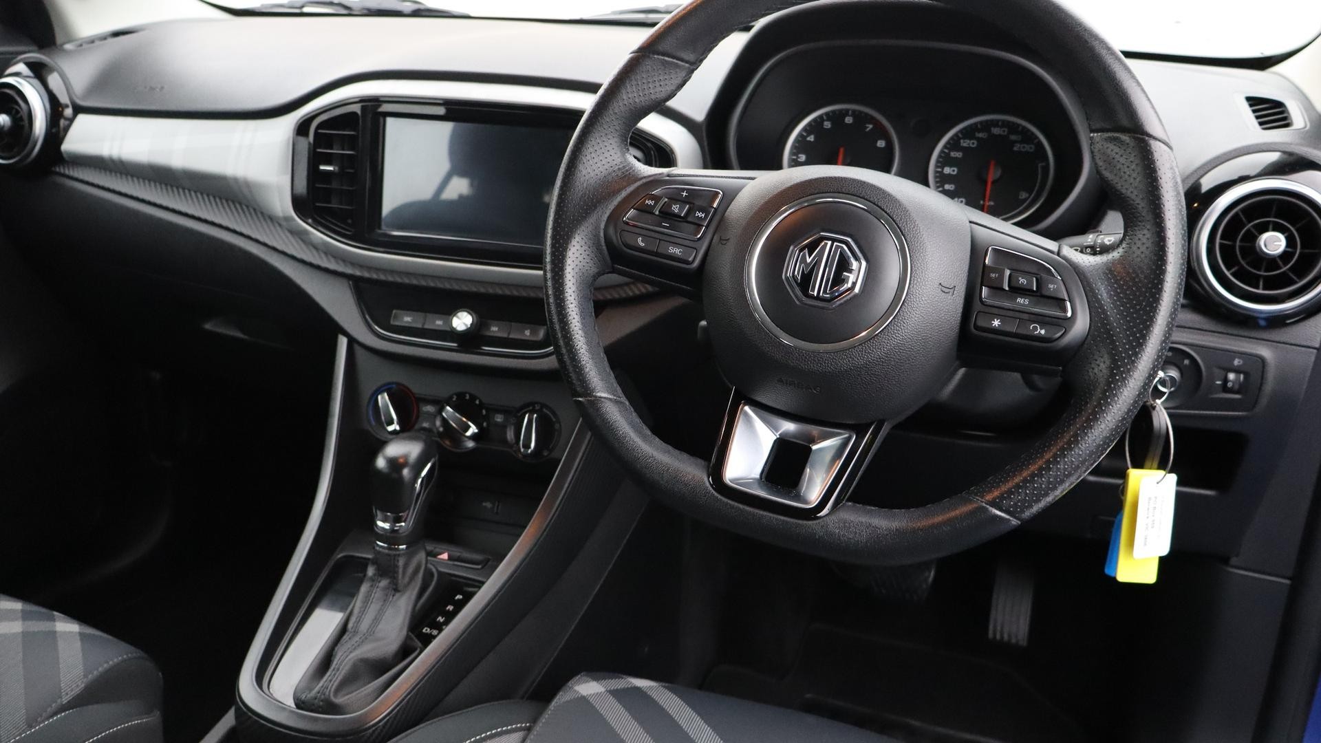 MG Mg3 image 4