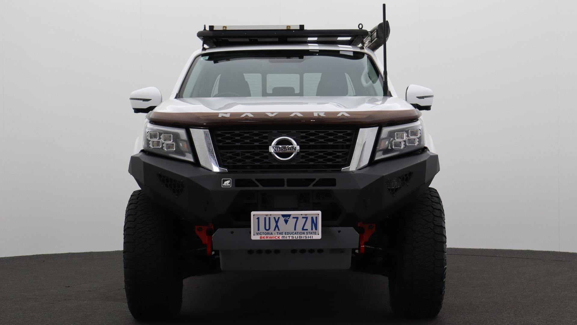 Nissan Navara image 2