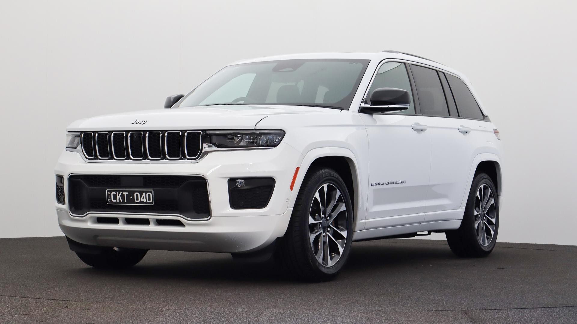 Jeep Grand Cherokee image 1