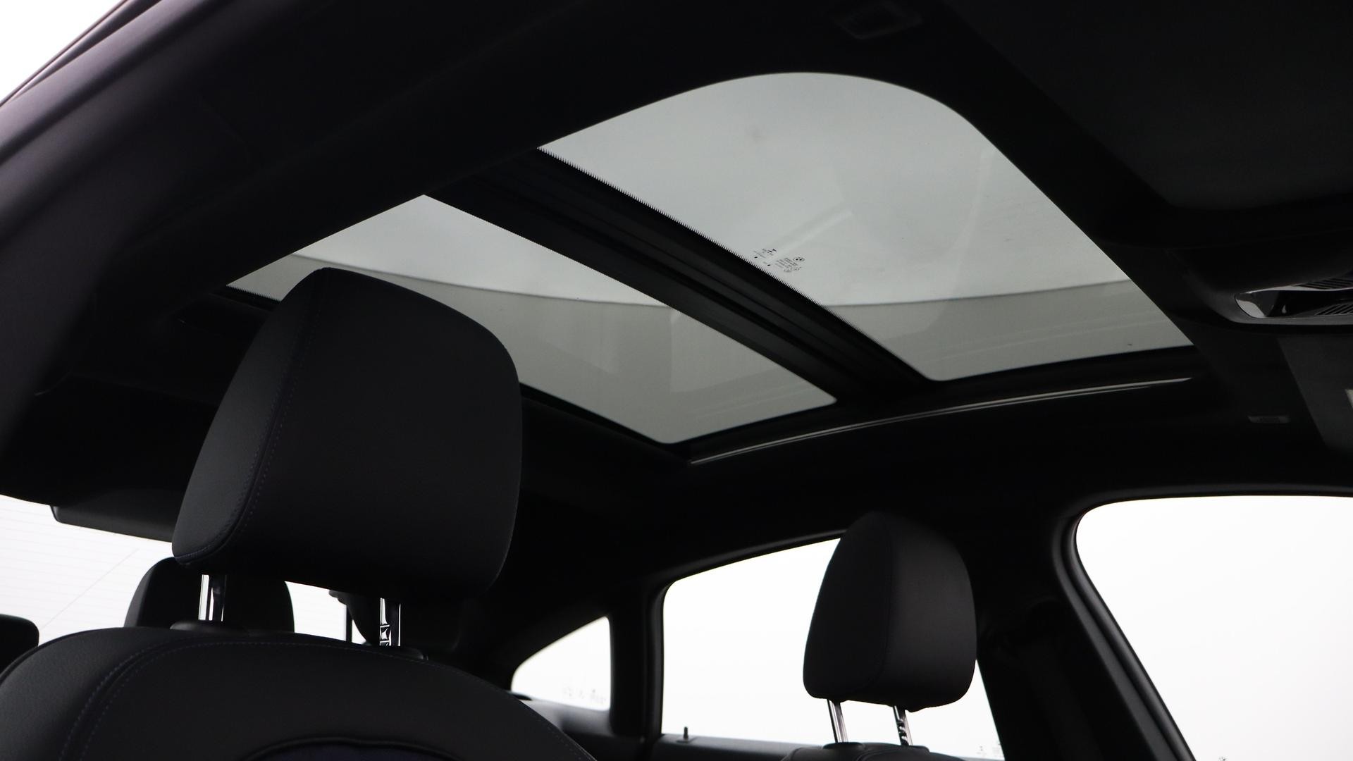 BMW 2 Series image 4