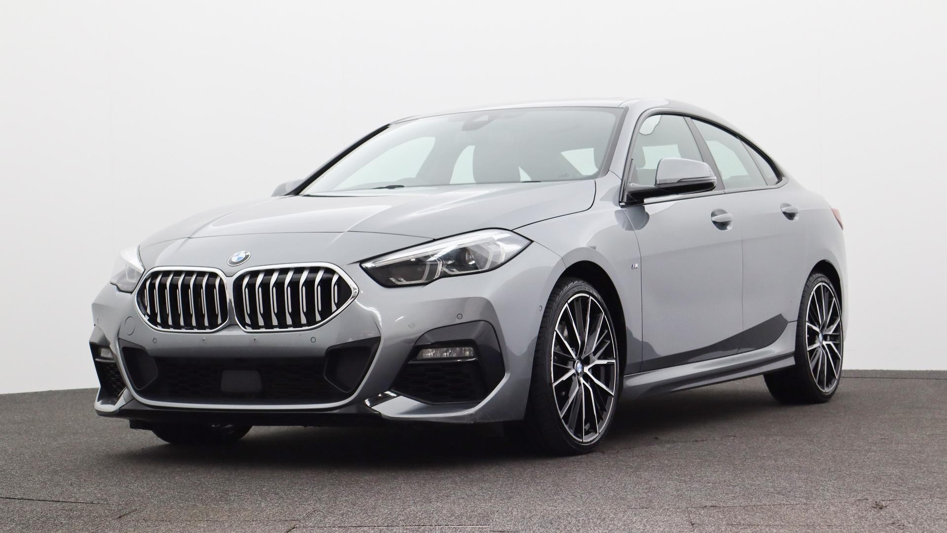 BMW 2 Series image 1